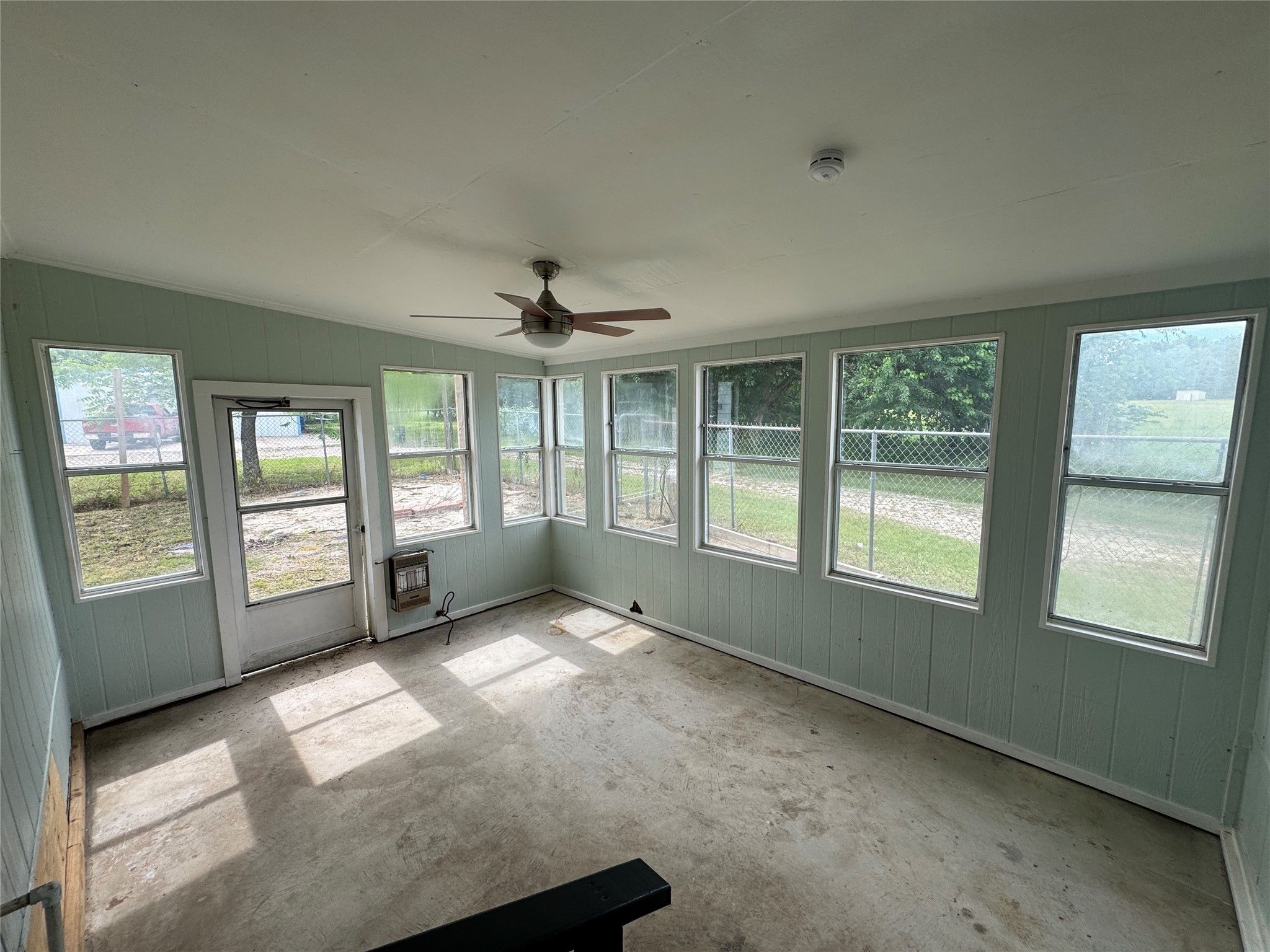 700 County Road 4122 Campbell TX 75422