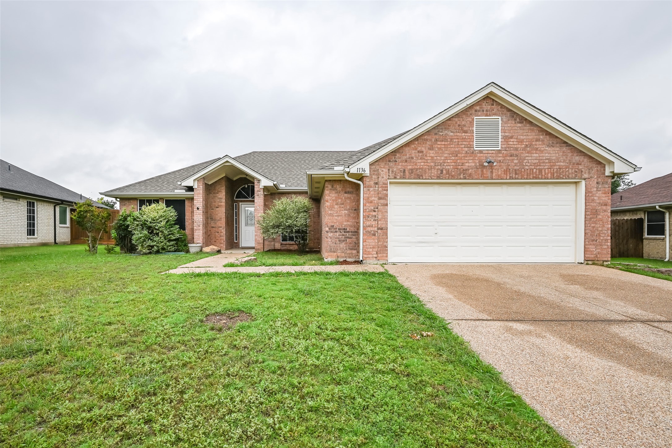 1136 Park Glen Crowley TX 76036
