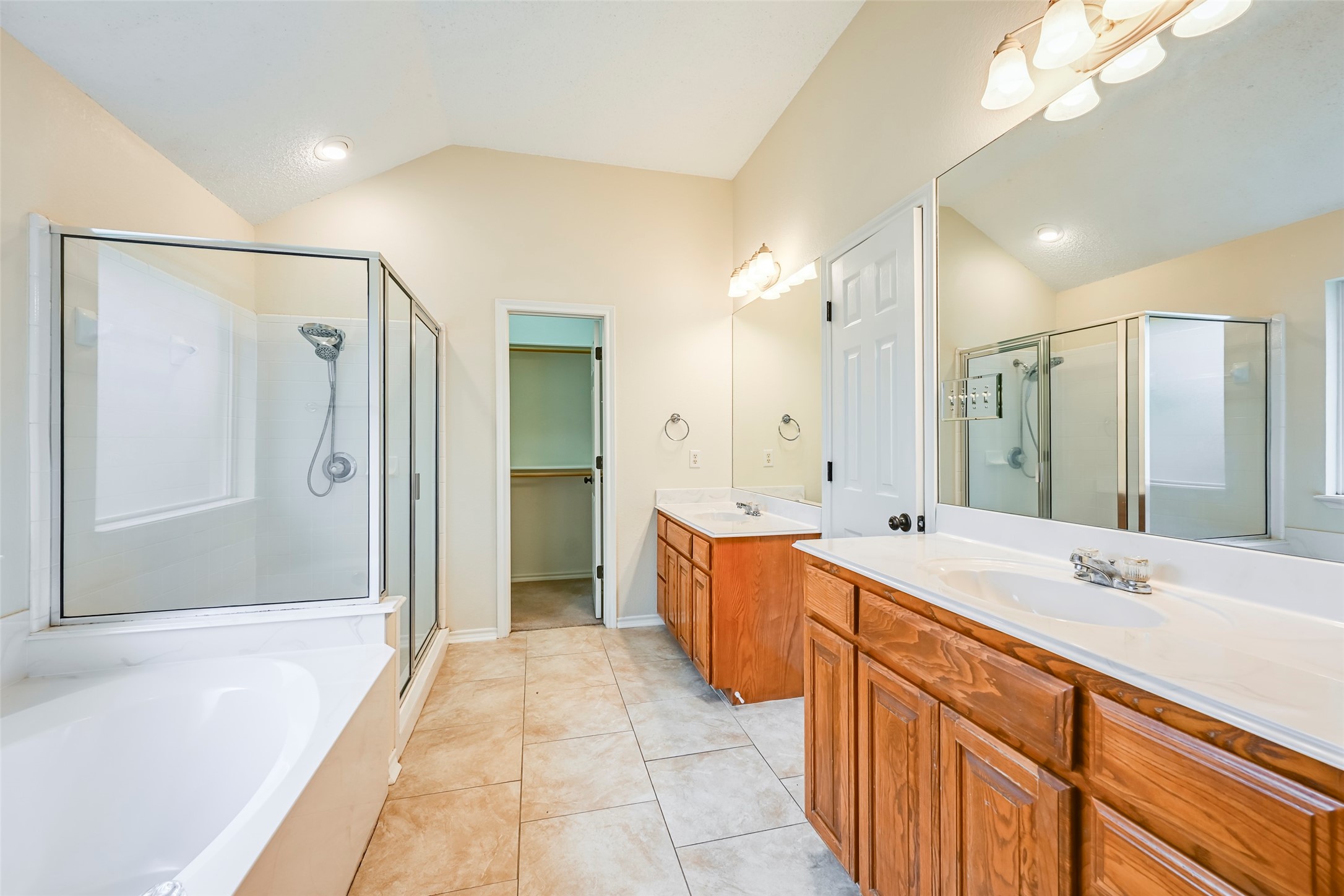 1136 Park Glen Crowley TX 76036