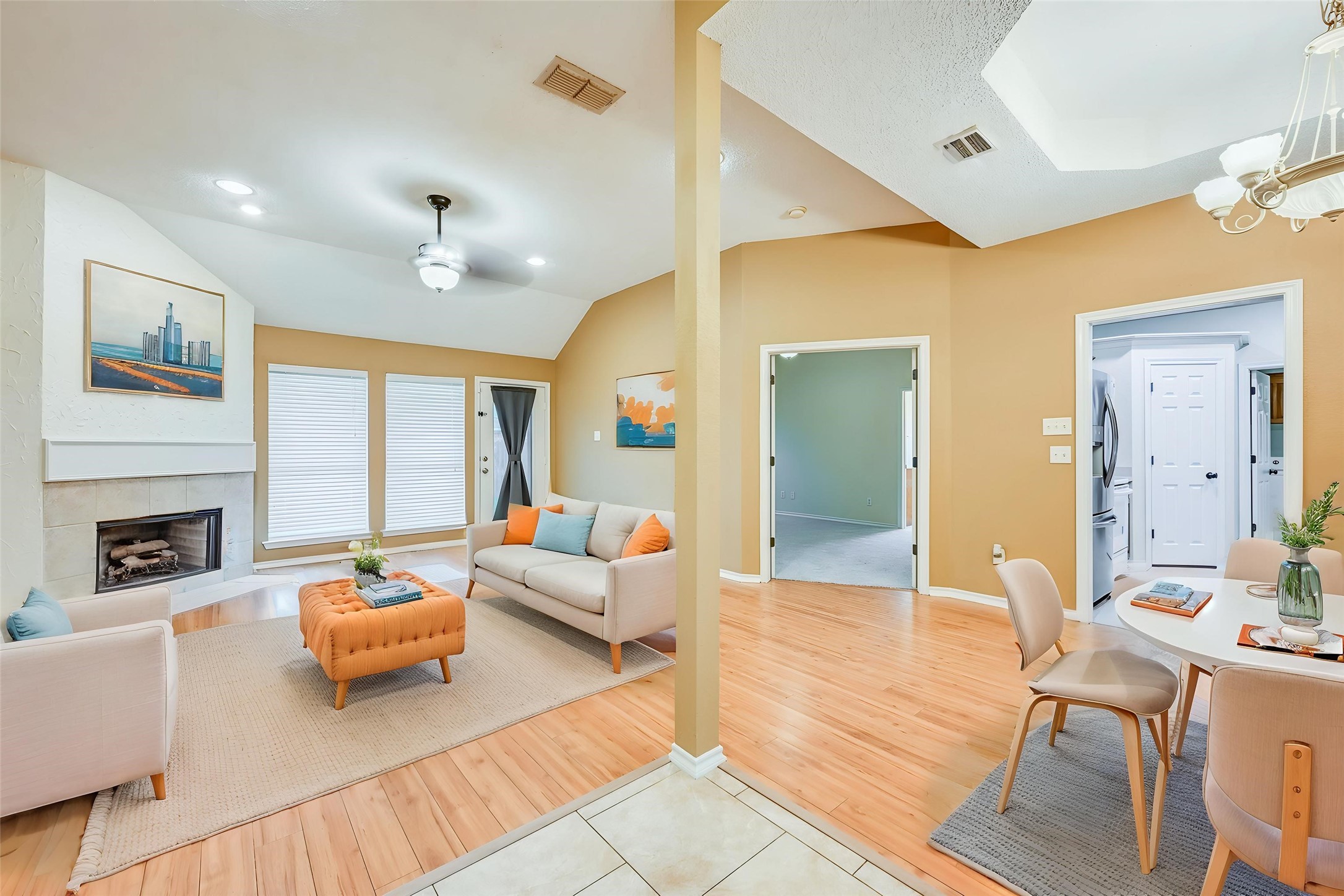 1136 Park Glen Crowley TX 76036