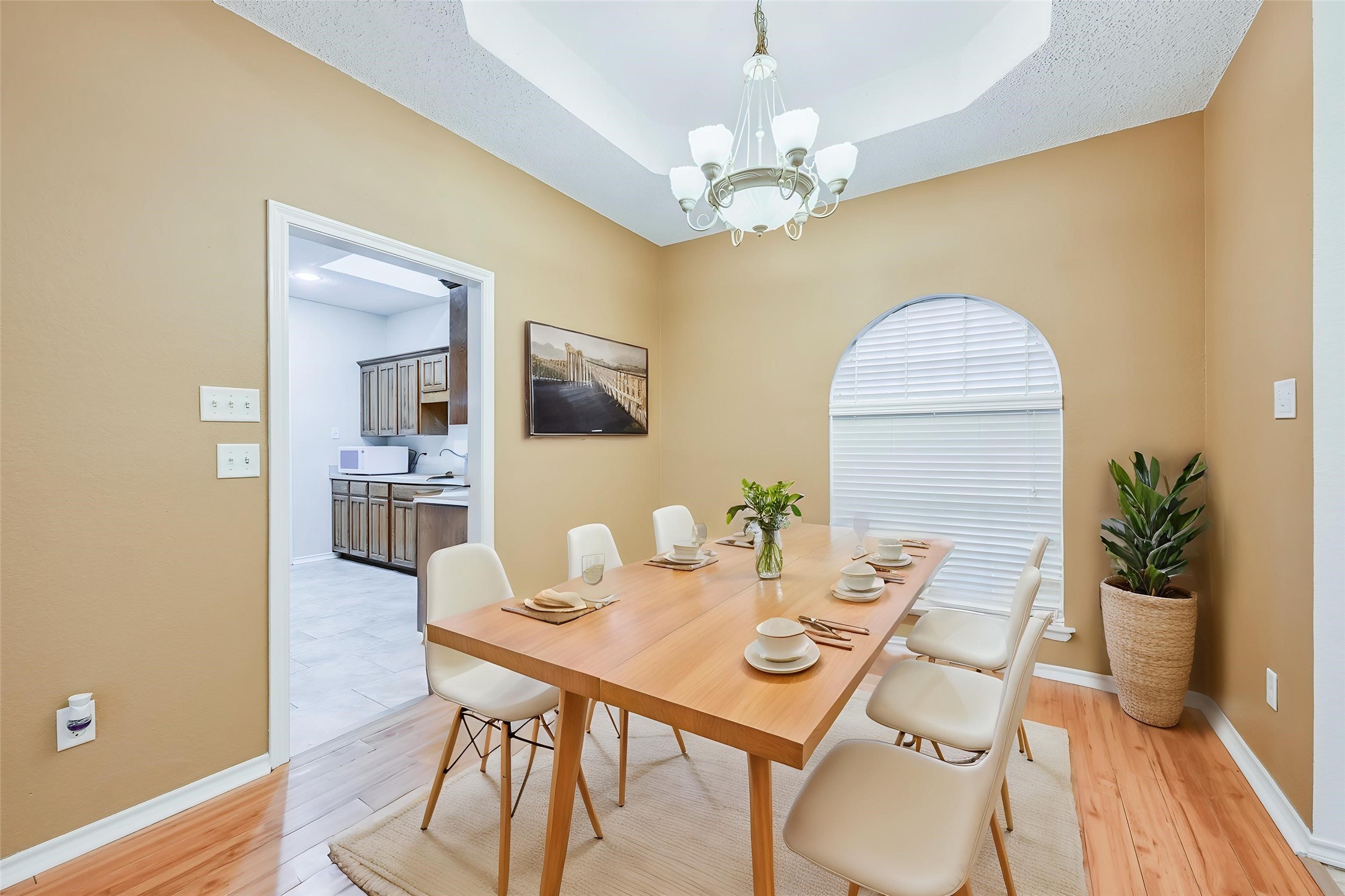 1136 Park Glen Crowley TX 76036