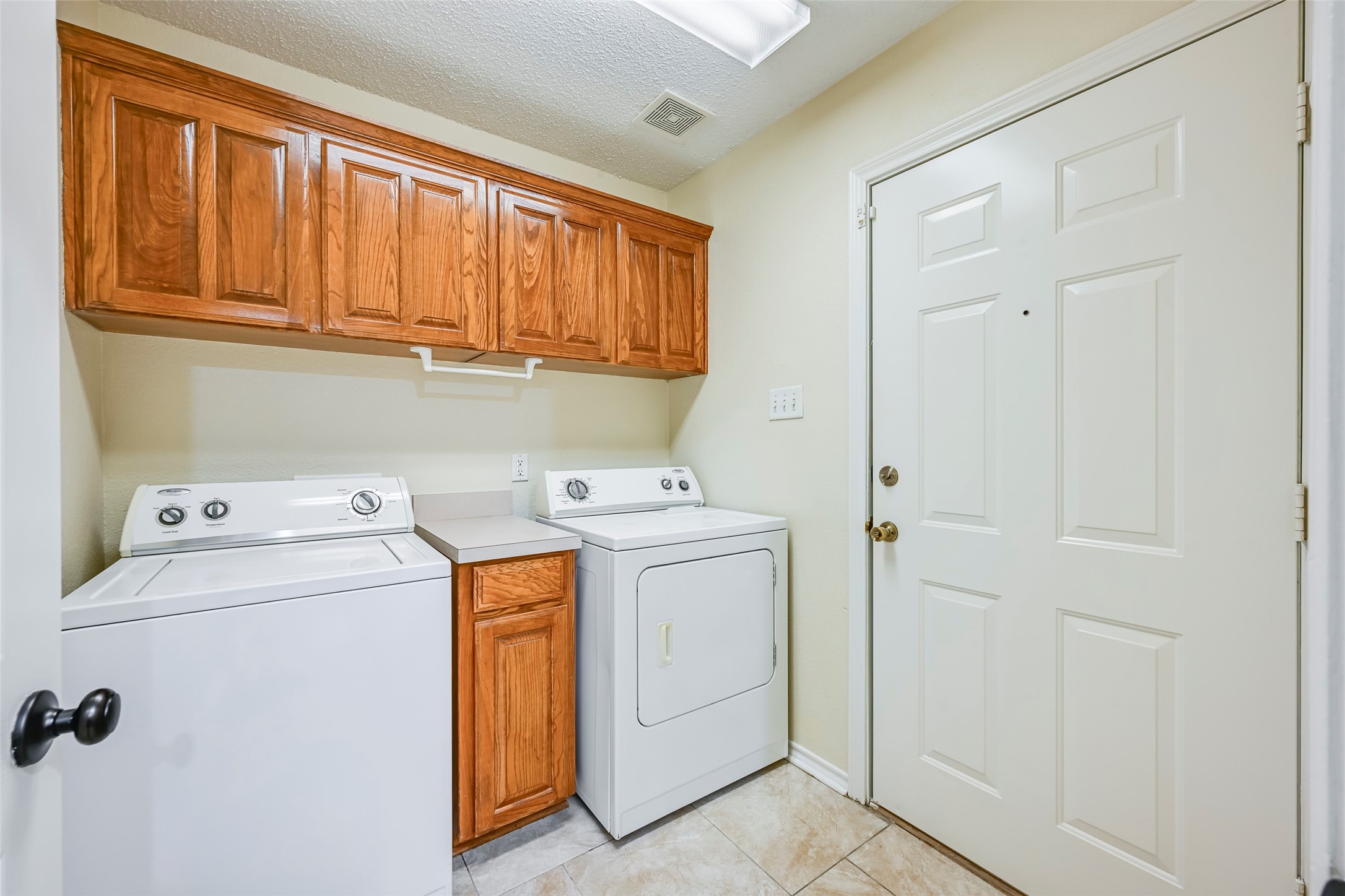 1136 Park Glen Crowley TX 76036