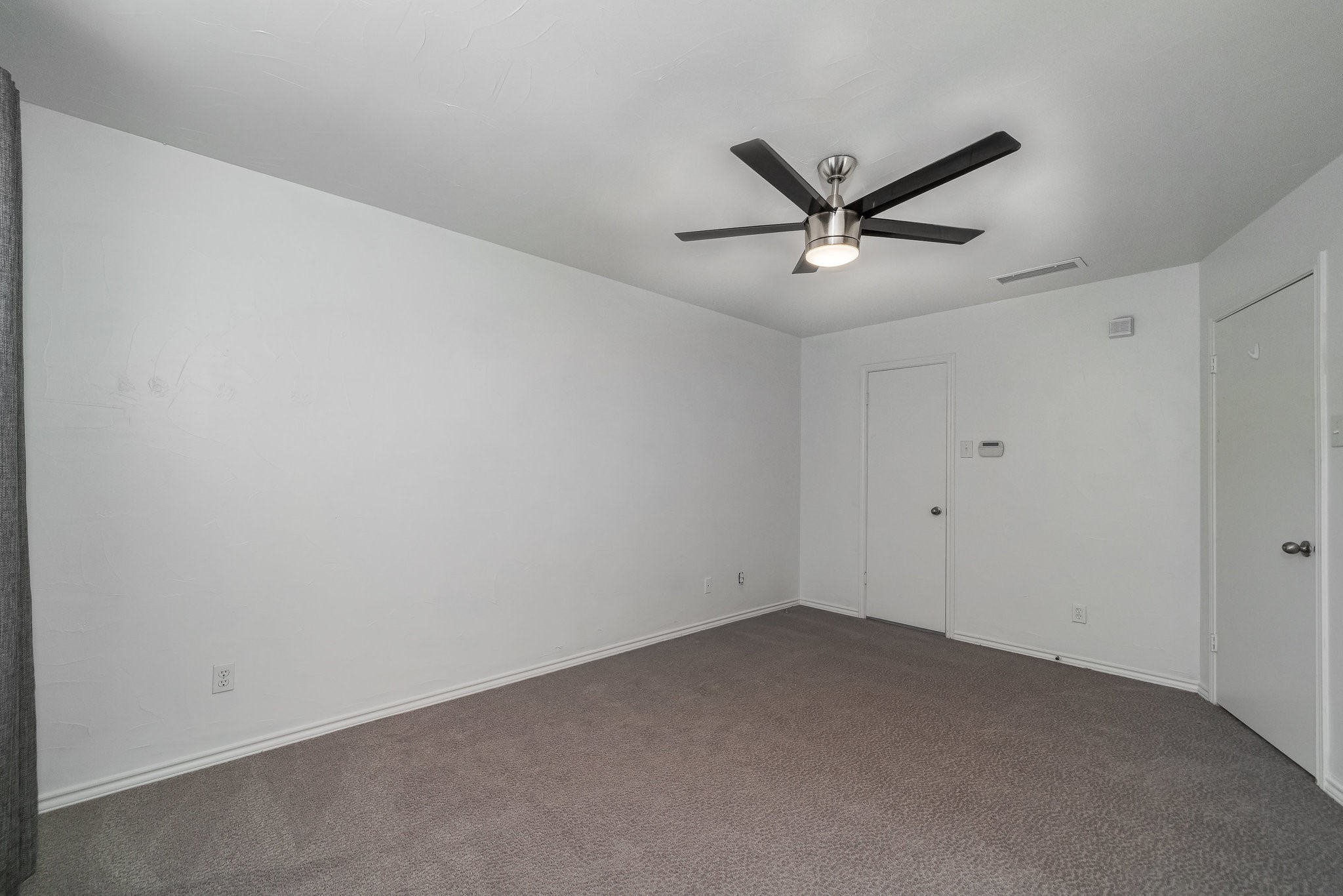 2815 Welborn Street Dallas TX 75219