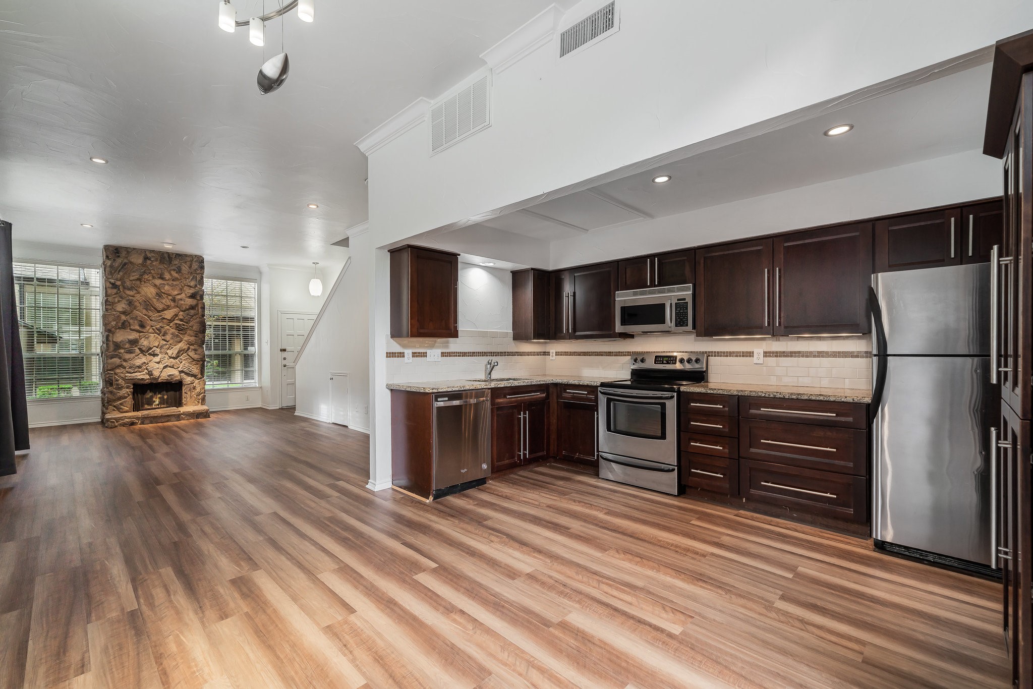 2815 Welborn Street Dallas TX 75219