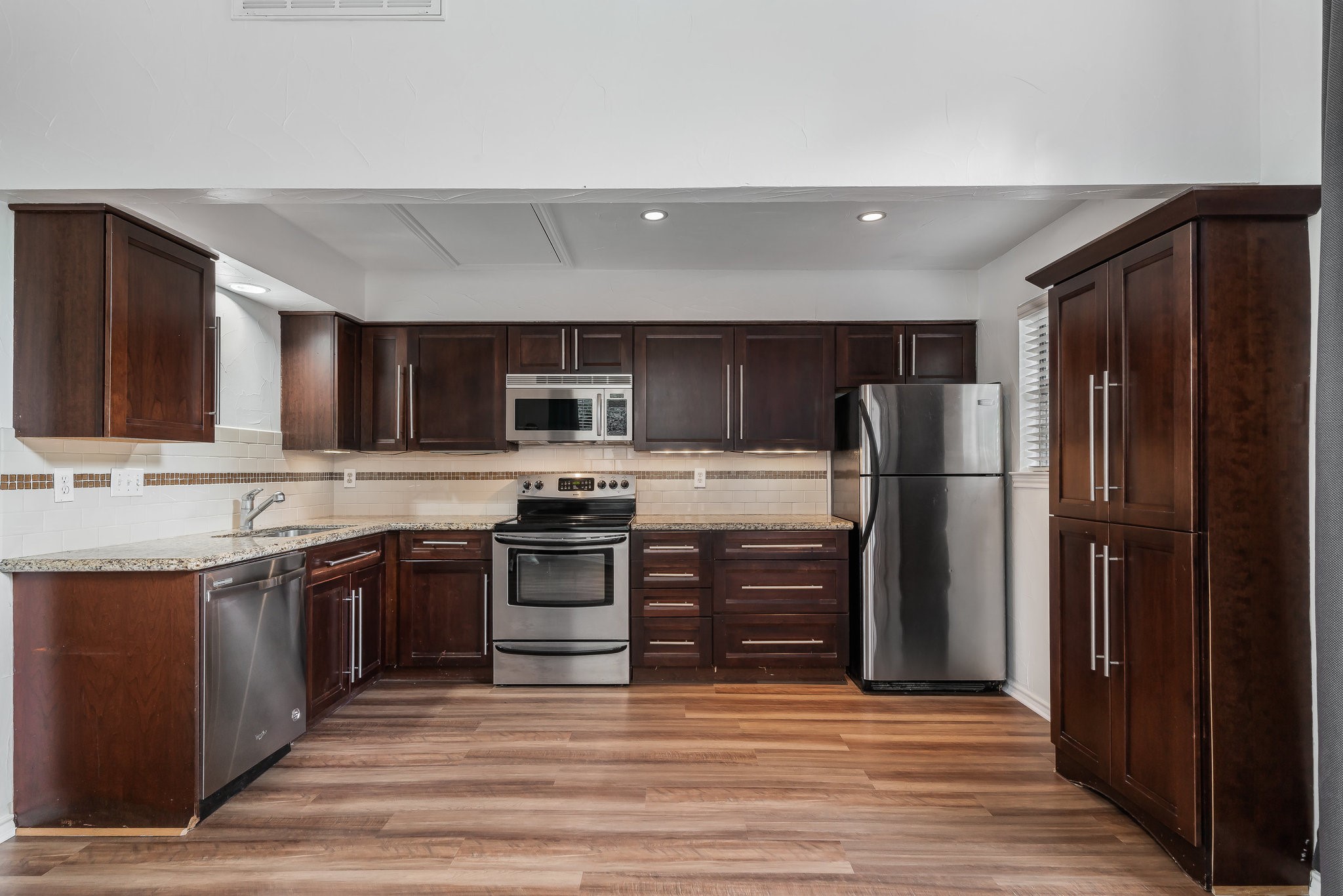 2815 Welborn Street Dallas TX 75219