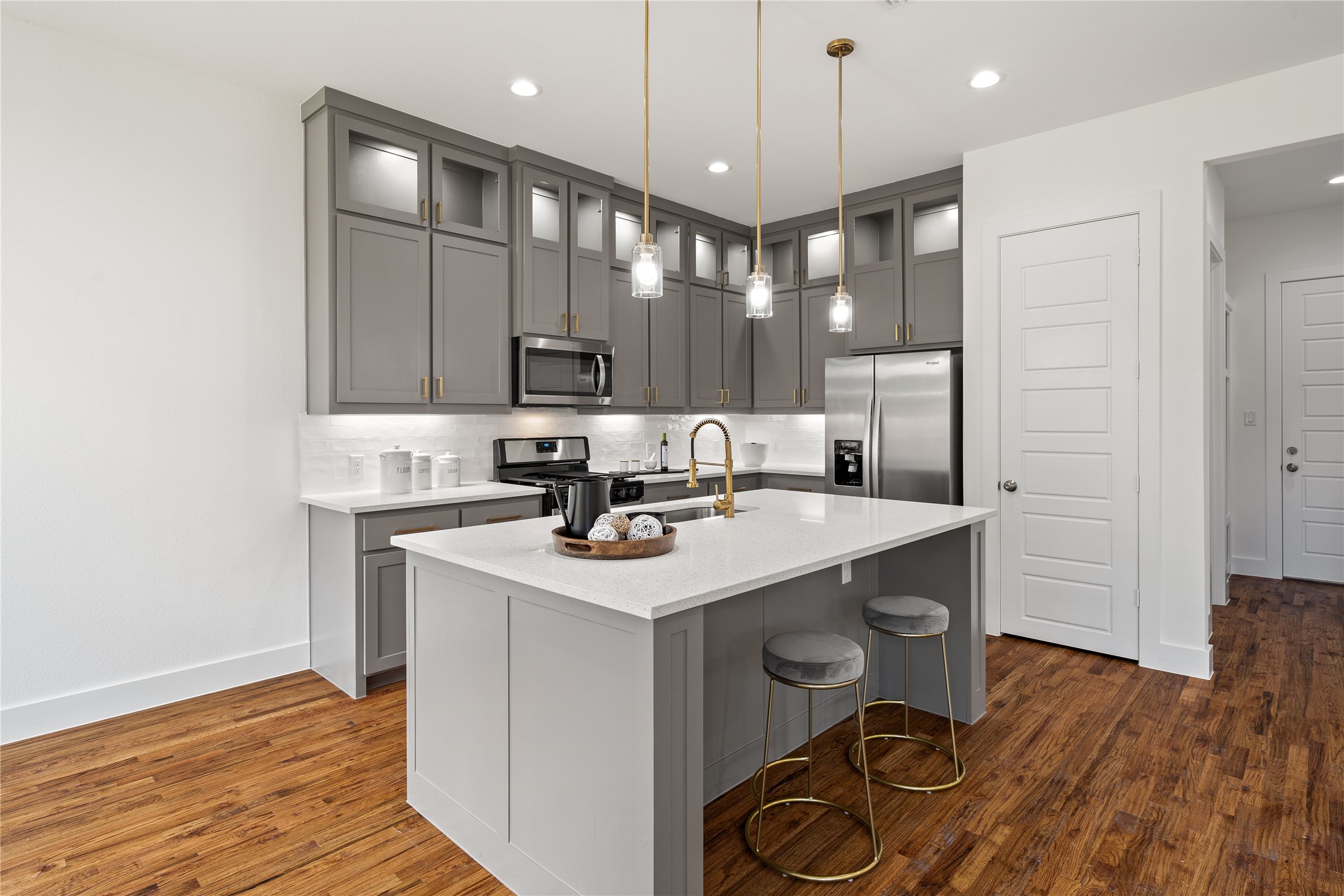 907 Saint George Place Desoto TX 75115
