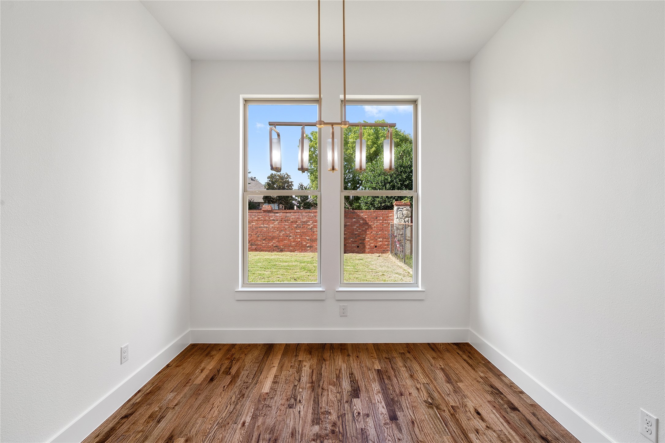 907 Saint George Place Desoto TX 75115
