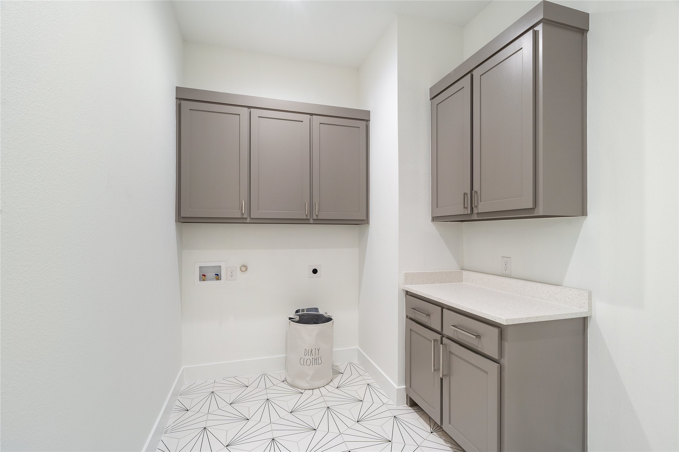 907 Saint George Place Desoto TX 75115