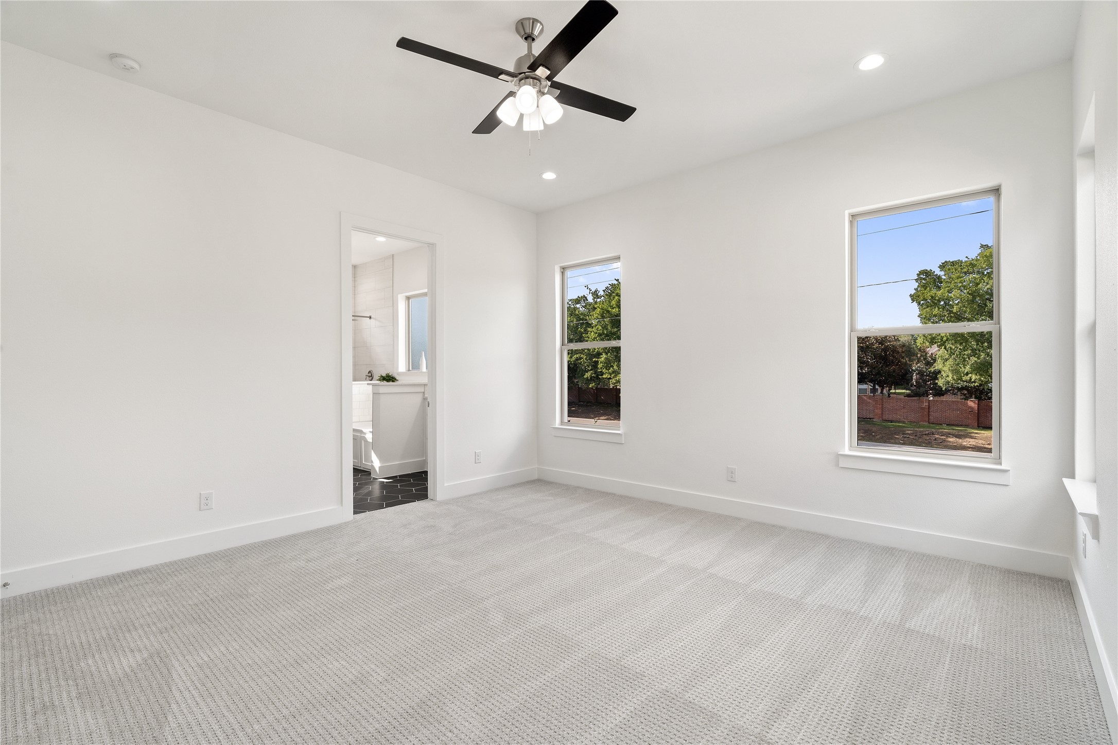 907 Saint George Place Desoto TX 75115