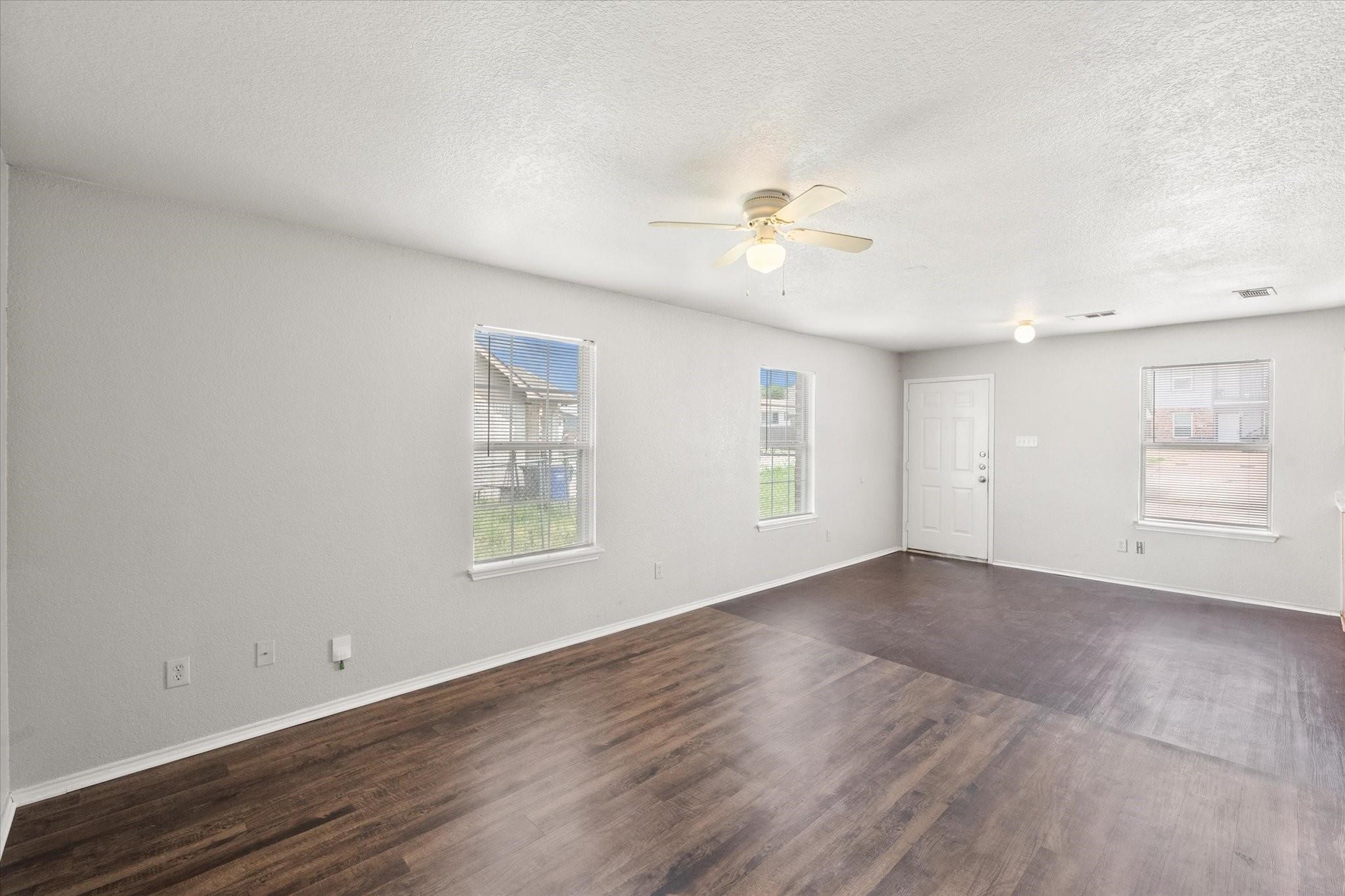 404 Kings Way Drive Mansfield TX 76063