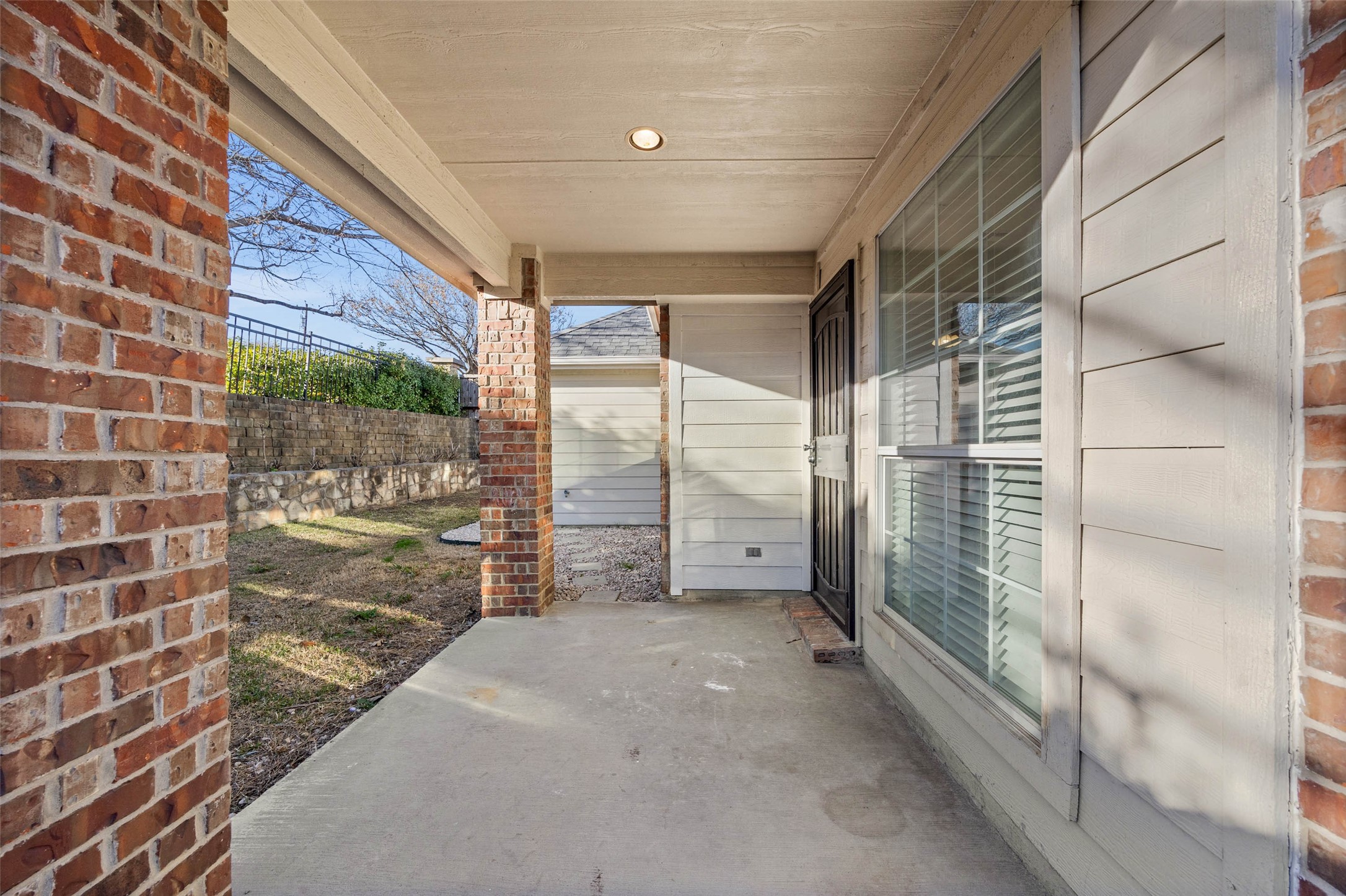 2217 Trickling Creek Drive Garland TX 75041