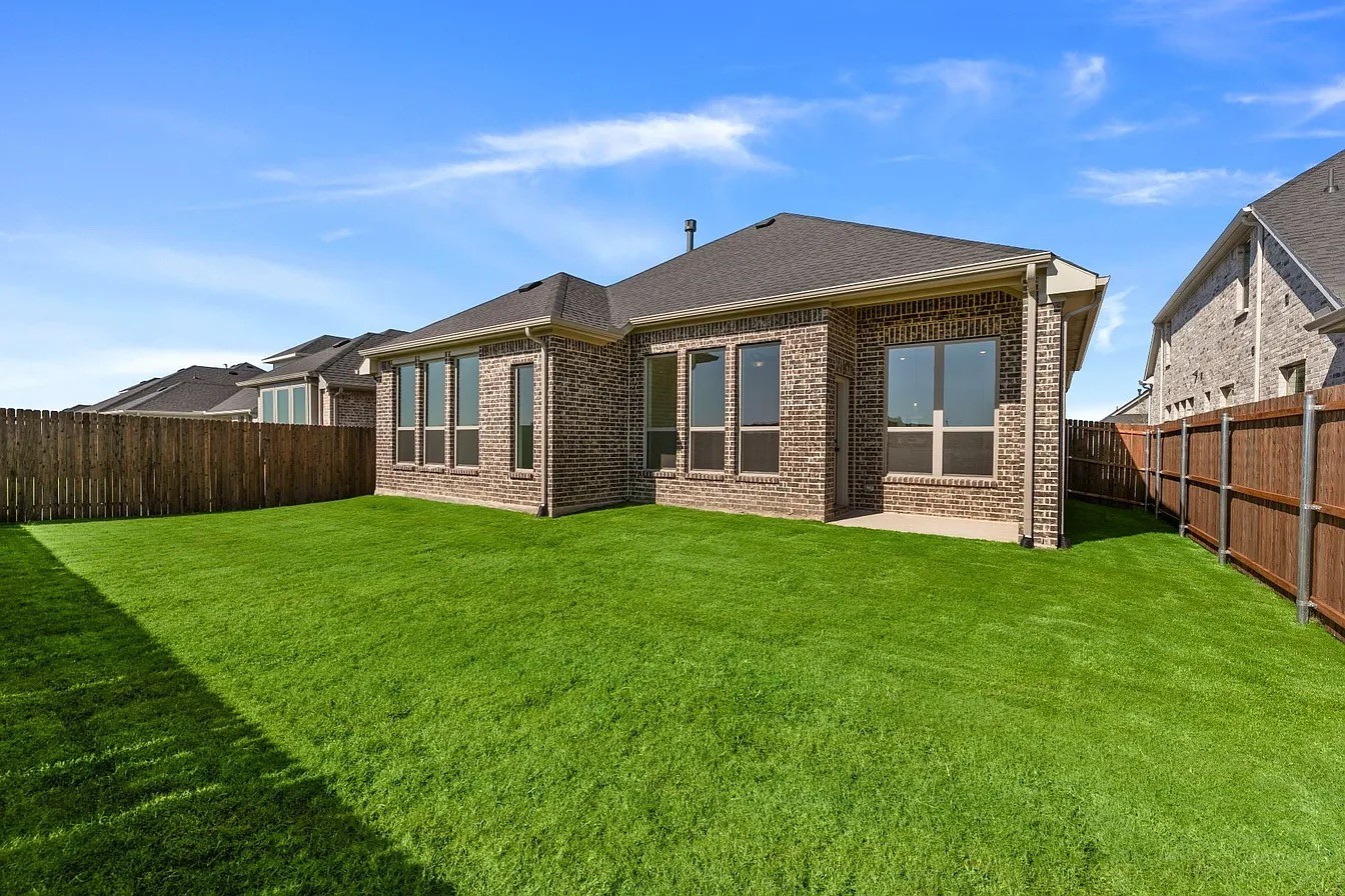 1709 Willowhurst Lane Anna TX 75409