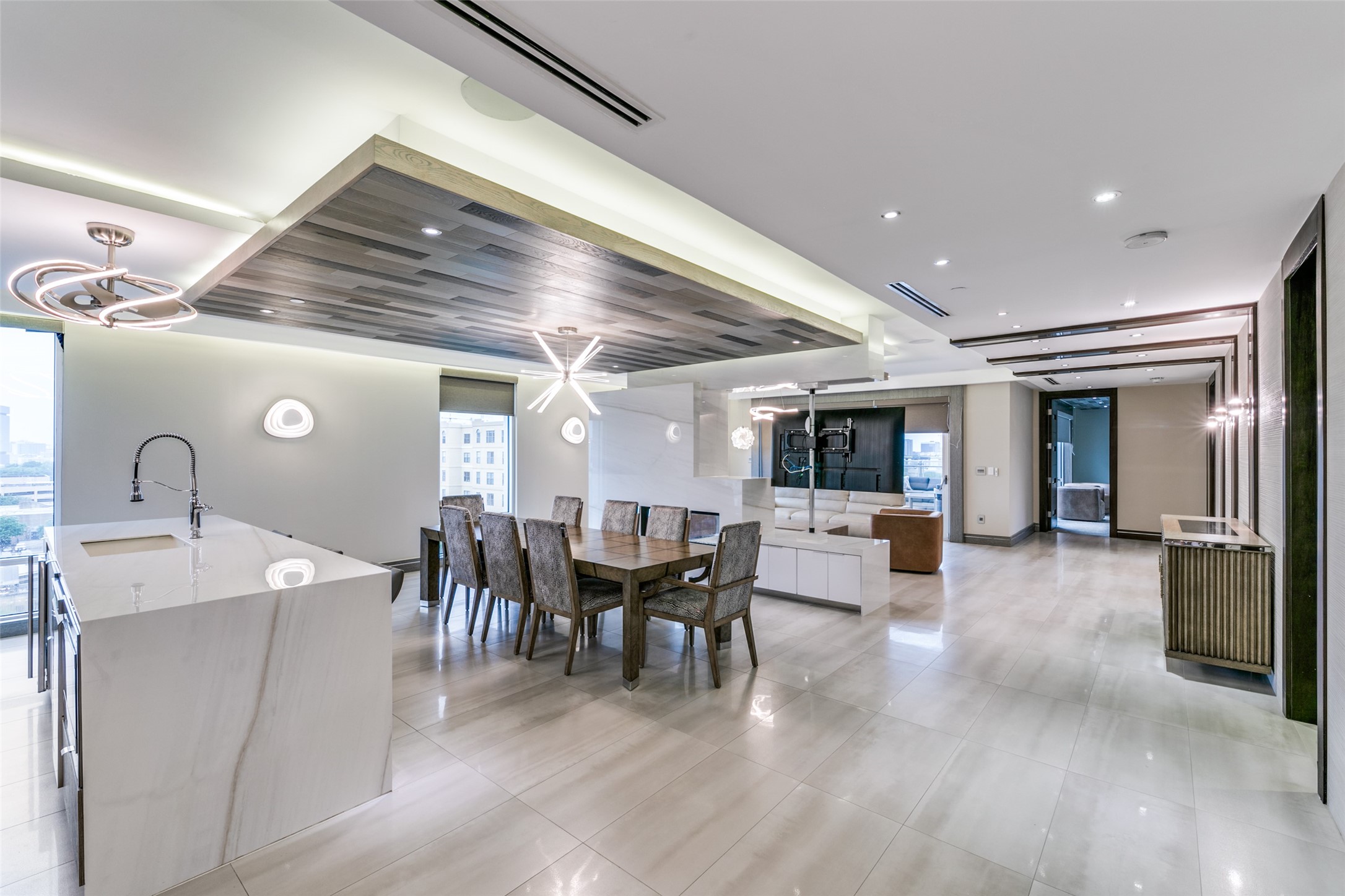 4005 Gaston Avenue Dallas TX 75246