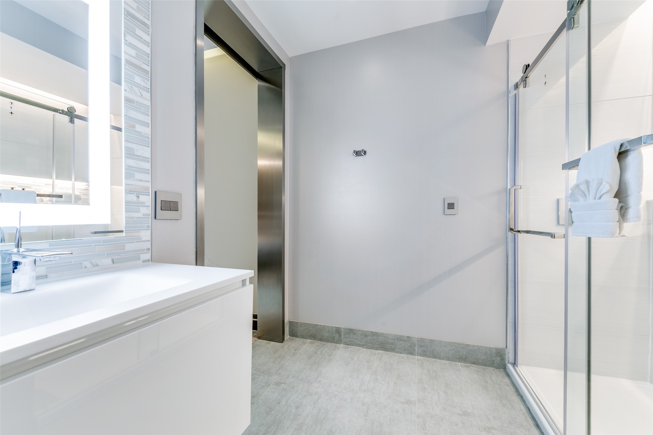 4005 Gaston Avenue Dallas TX 75246