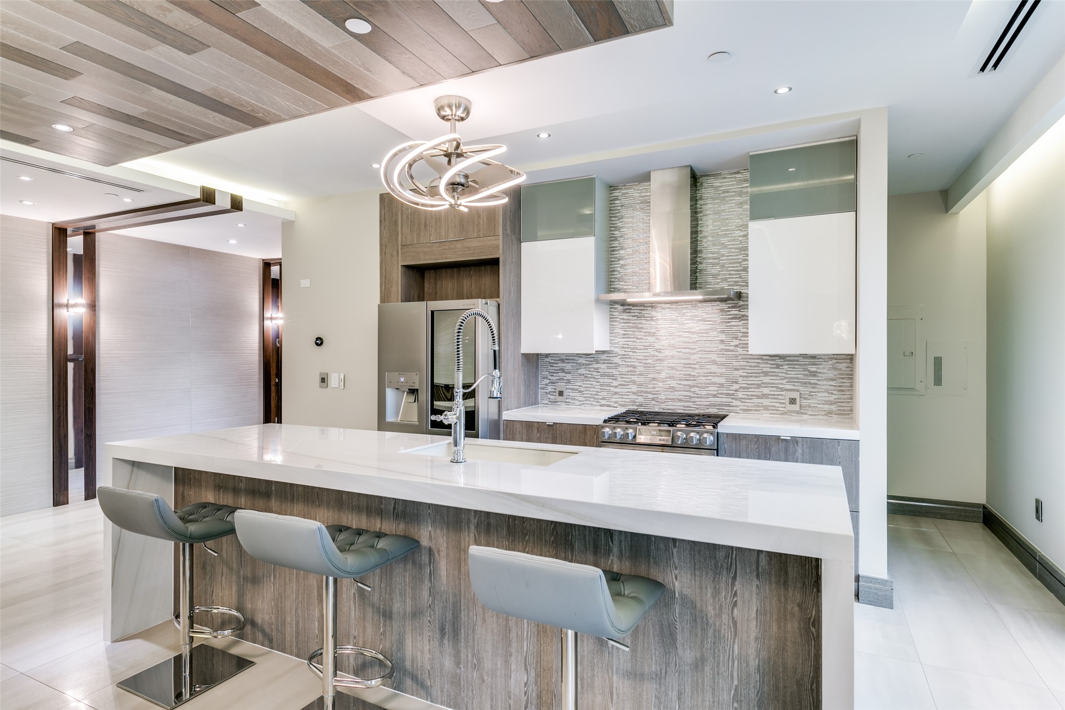 4005 Gaston Avenue Dallas TX 75246