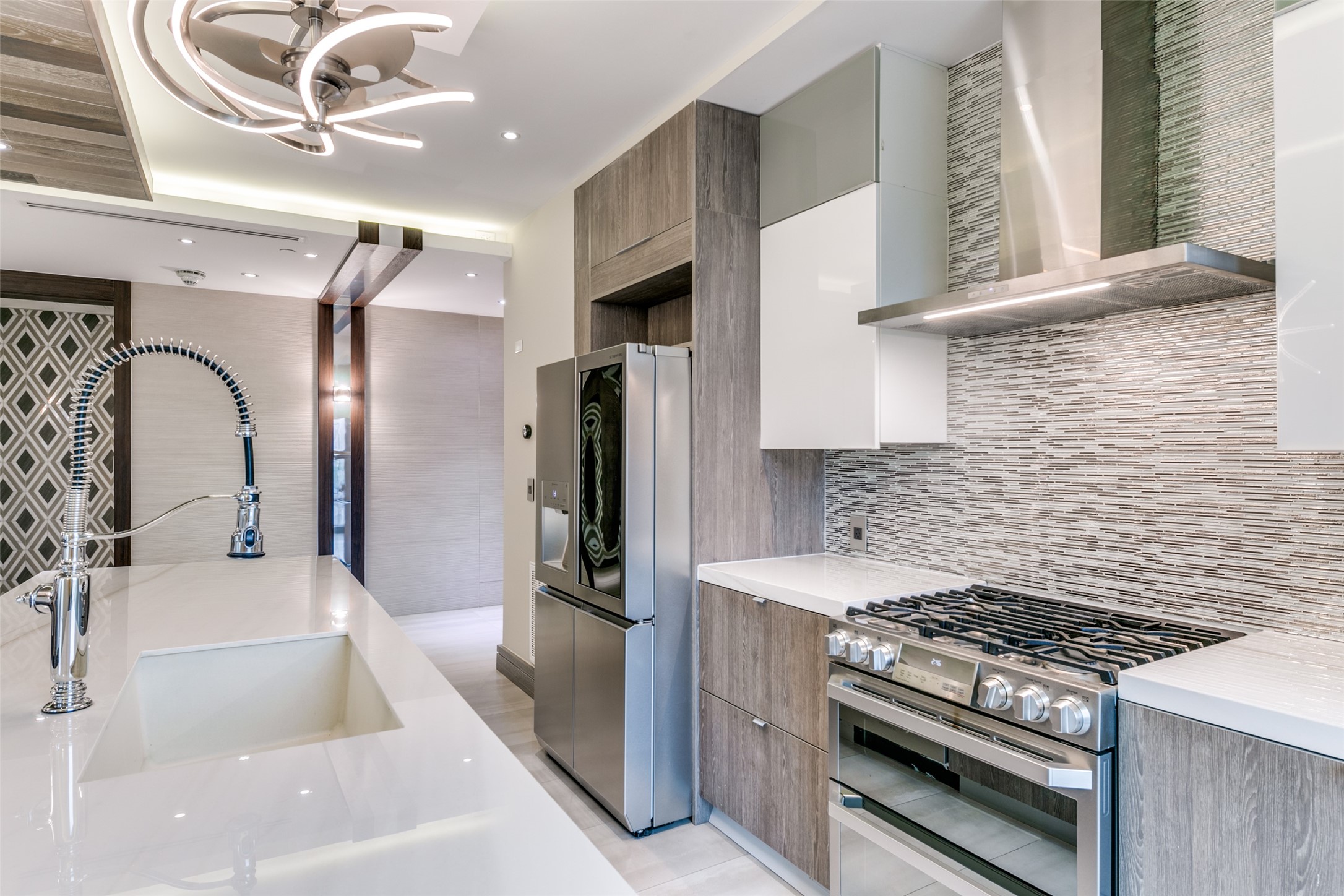 4005 Gaston Avenue Dallas TX 75246