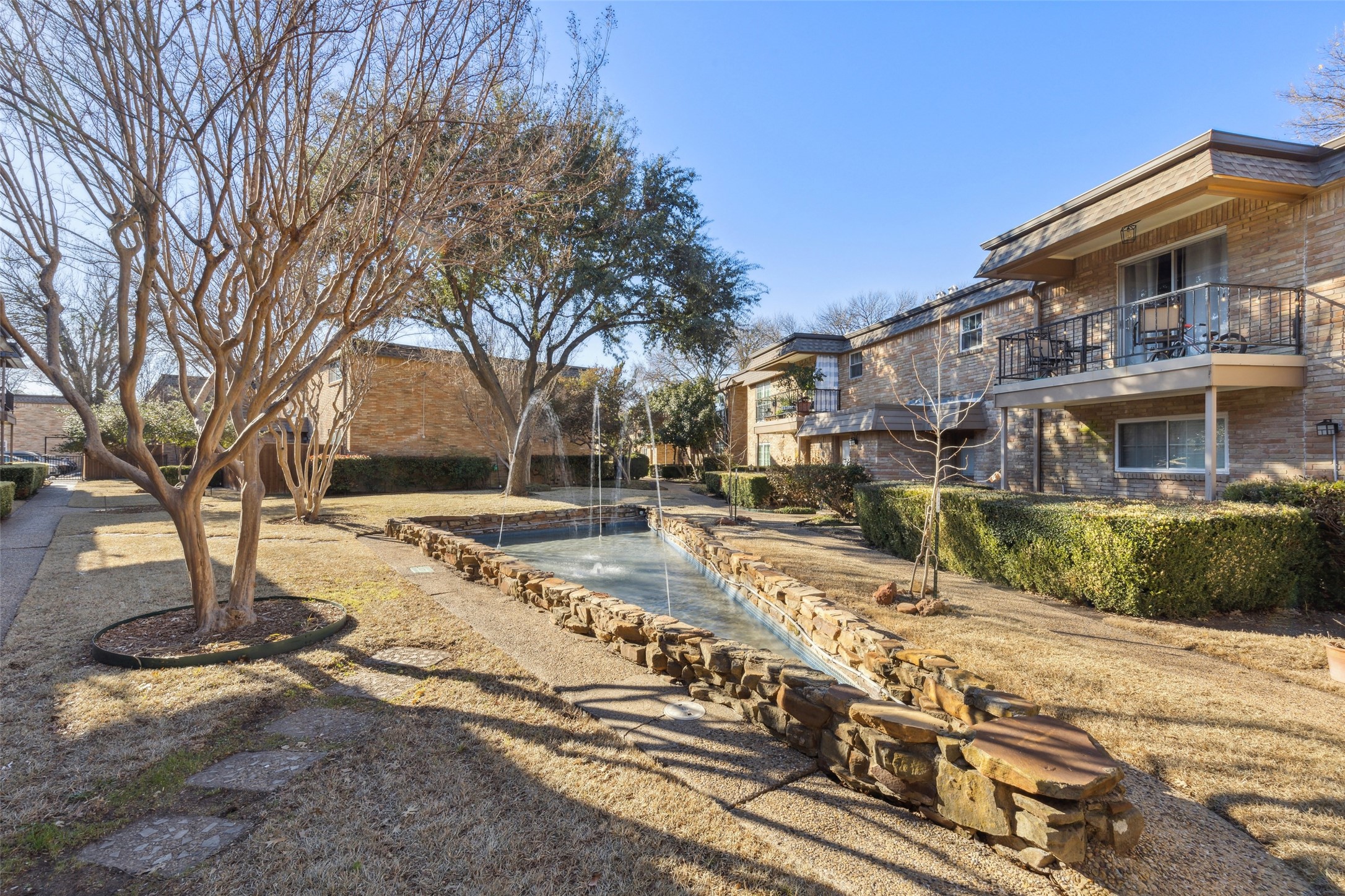 Dallas TX, 7918 Royal Lane, Unit 212