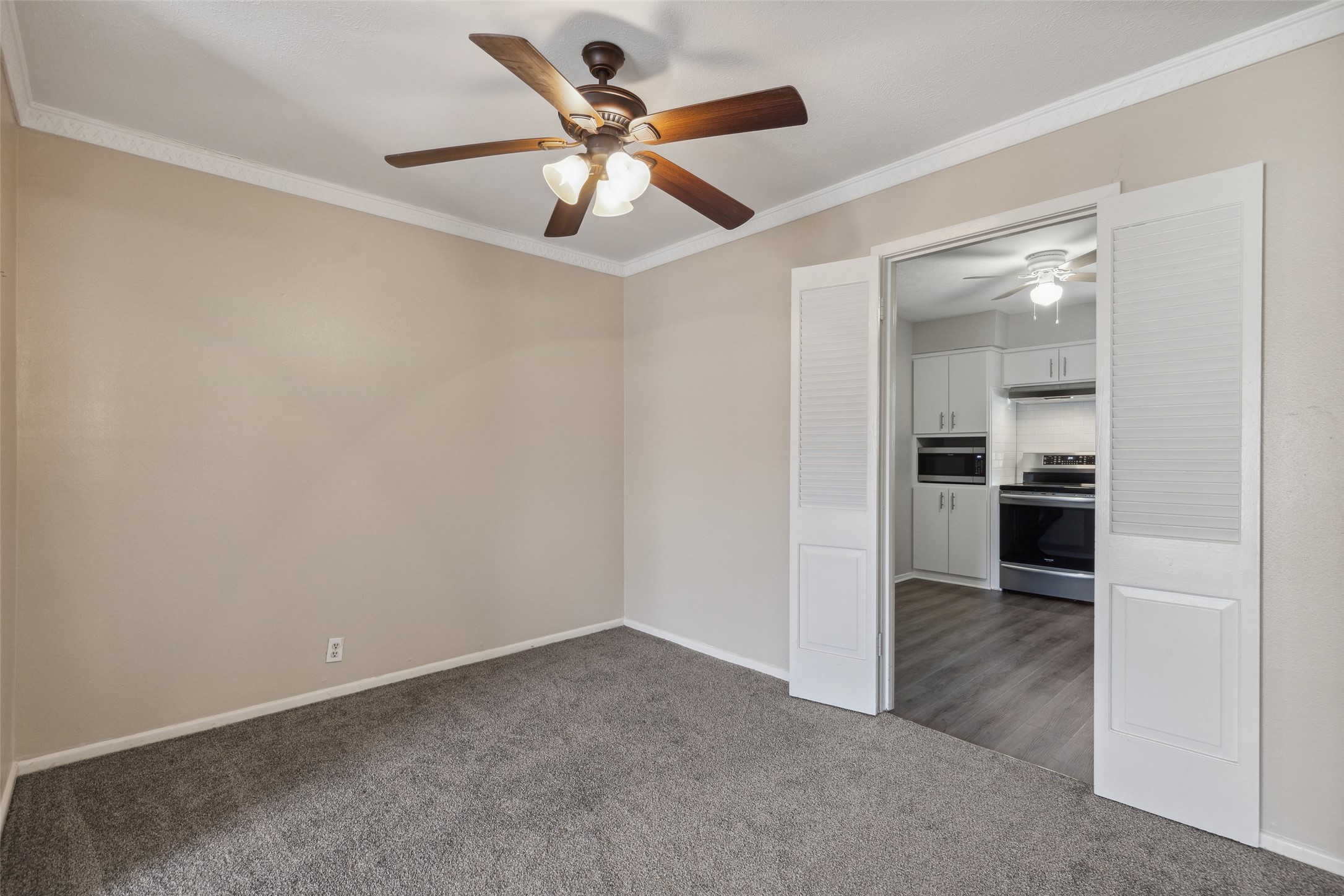 7918 Royal Lane Dallas TX 75230