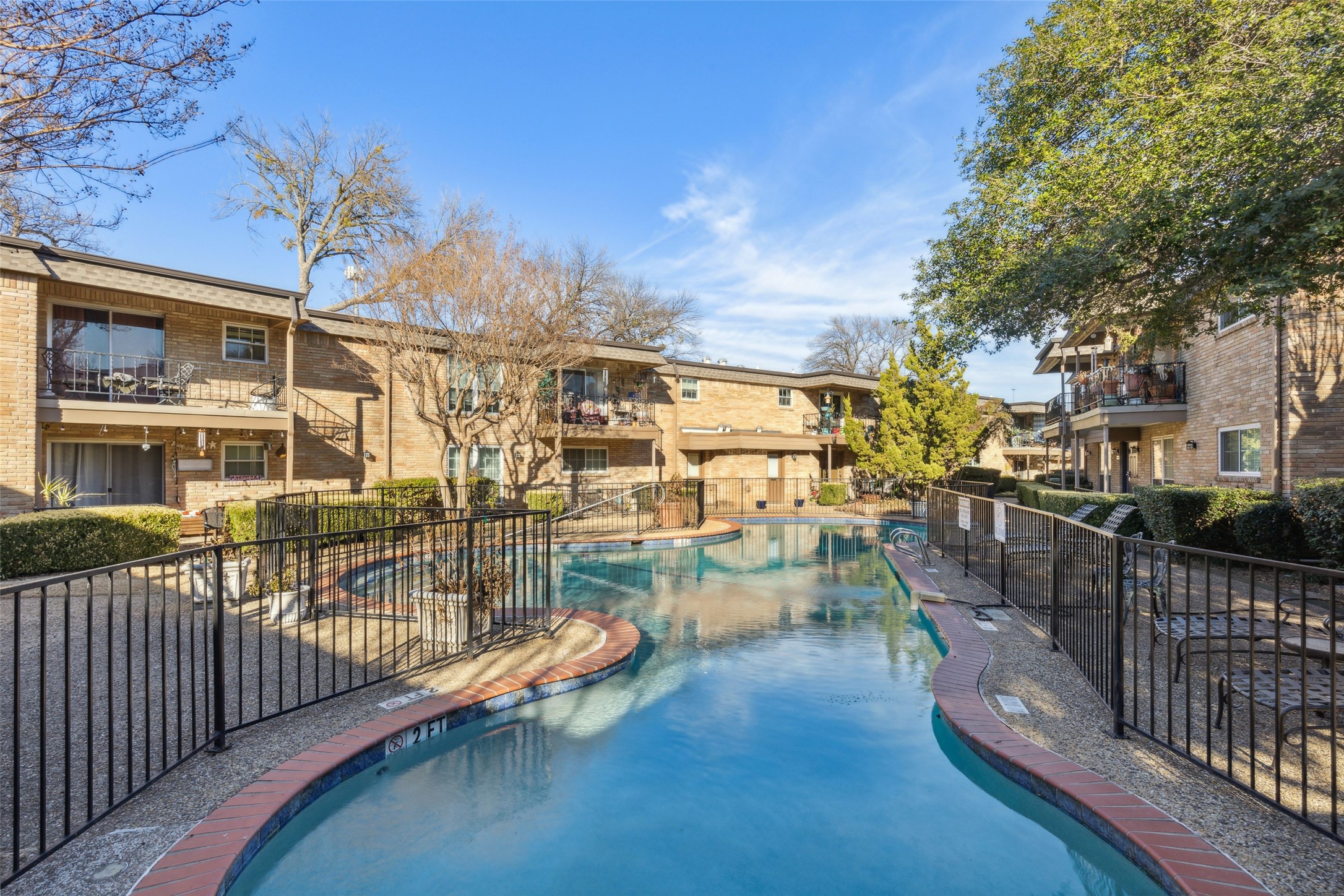 7918 Royal Lane Dallas TX 75230