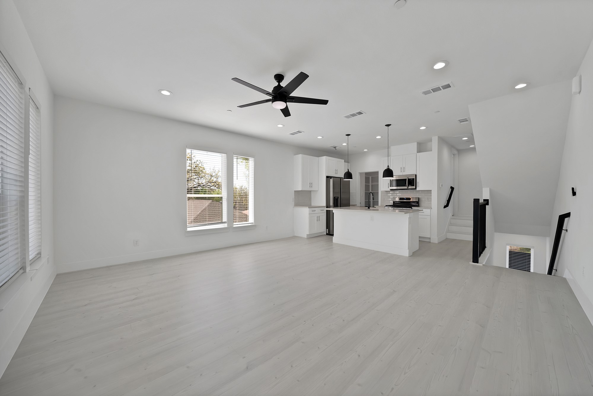 7207 Mohawk Drive Dallas TX 75235