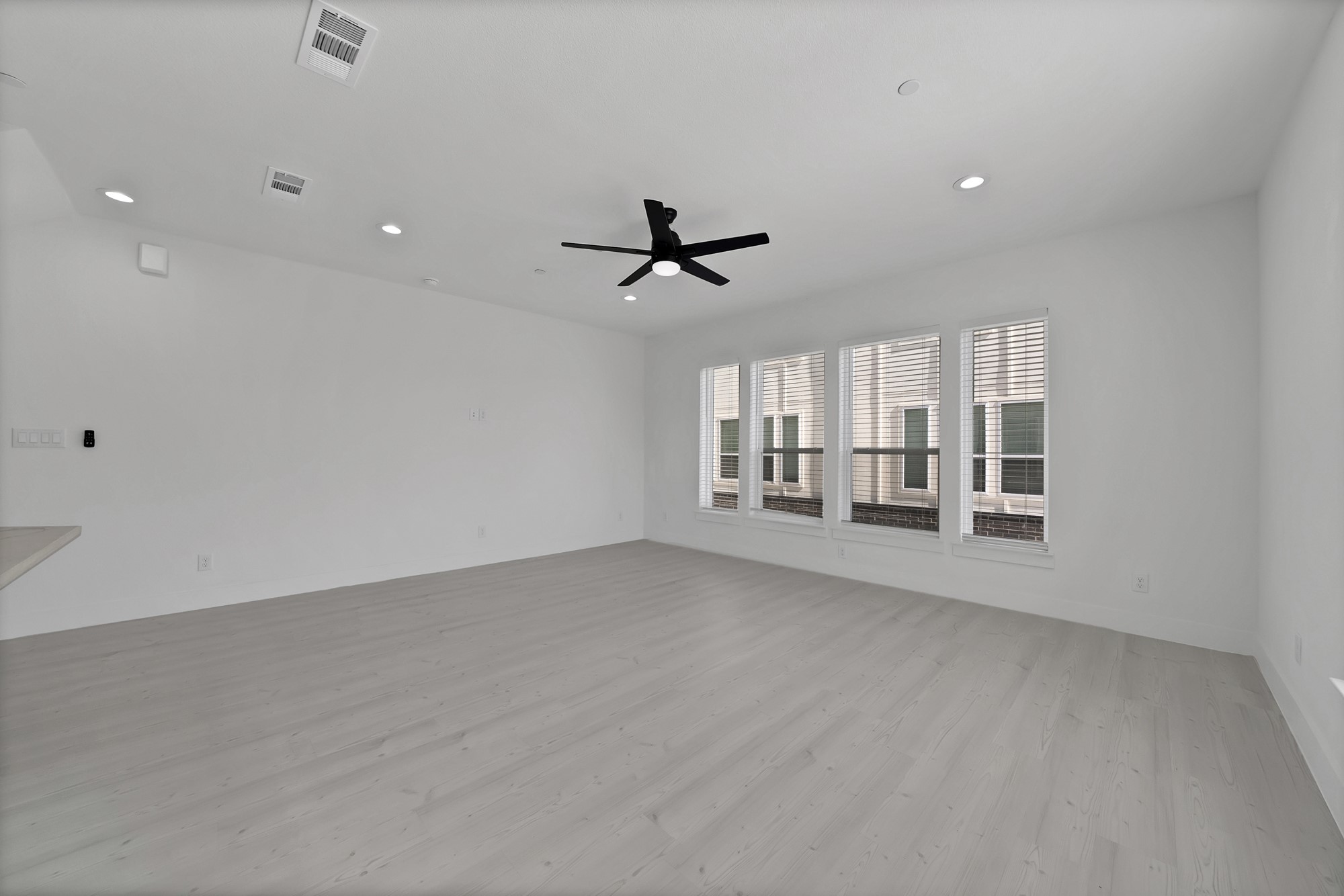 7207 Mohawk Drive Dallas TX 75235