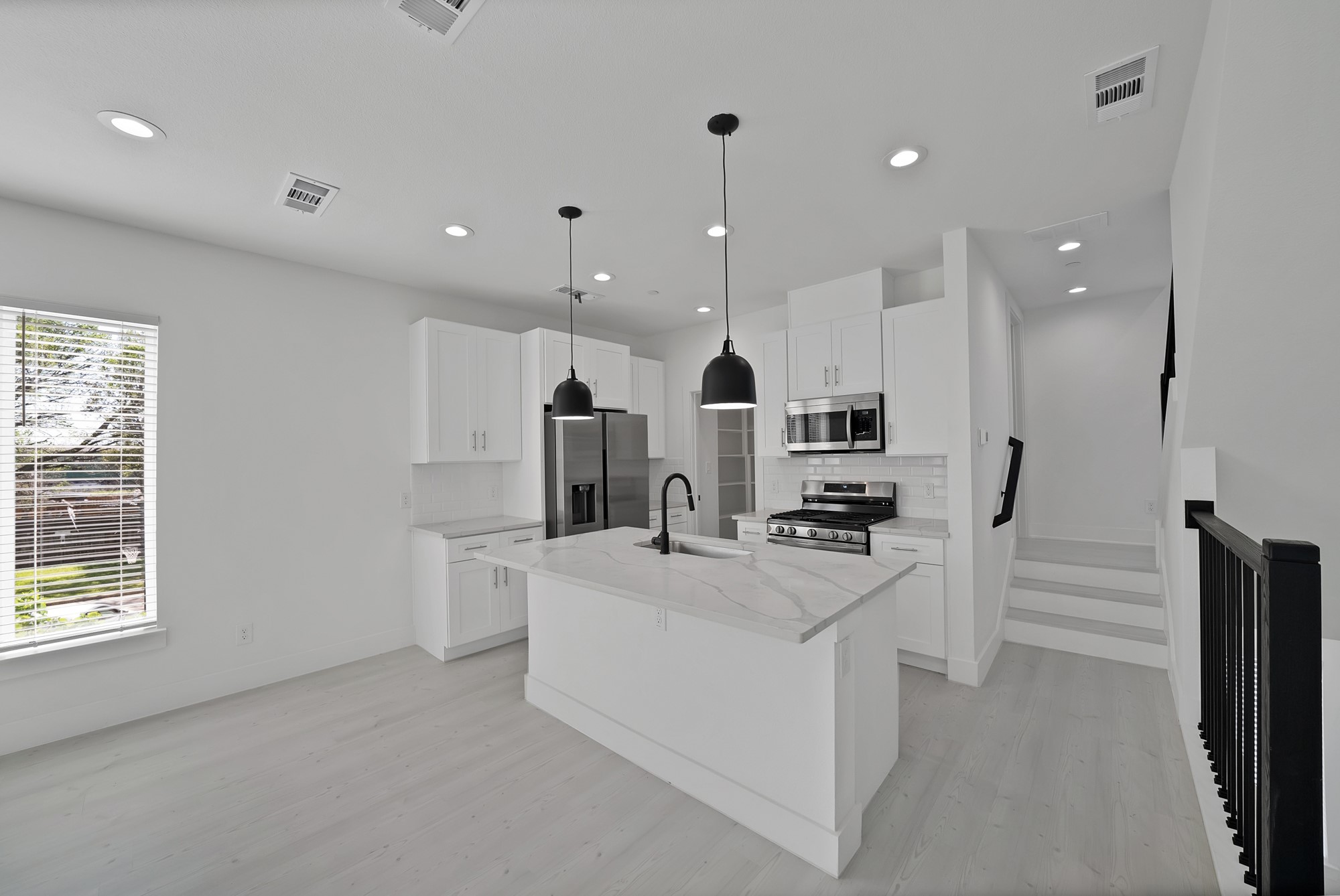 7207 Mohawk Drive Dallas TX 75235