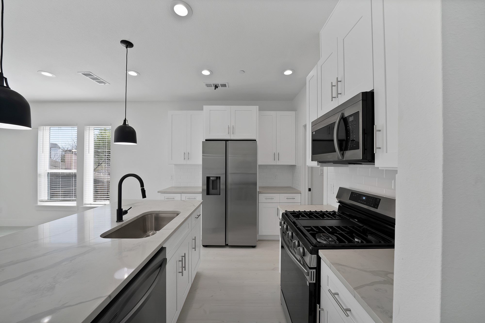 7207 Mohawk Drive Dallas TX 75235