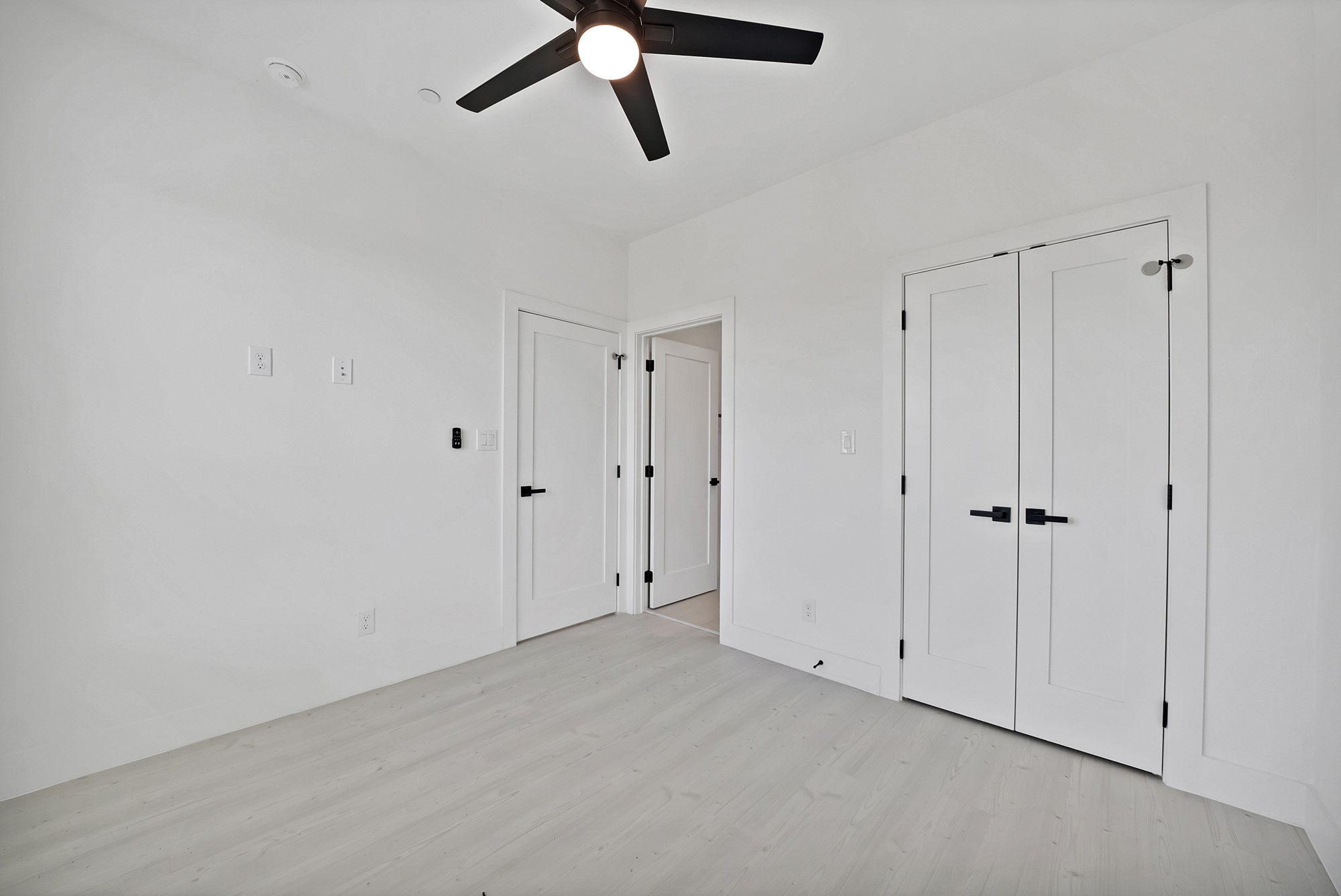 7207 Mohawk Drive Dallas TX 75235