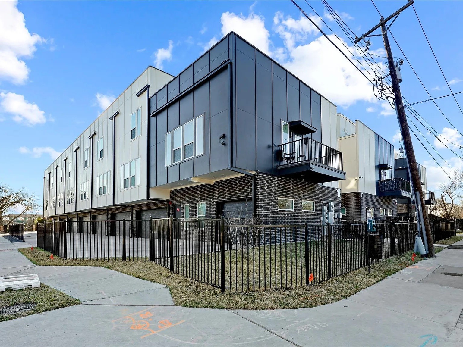7207 Mohawk Drive Dallas TX 75235