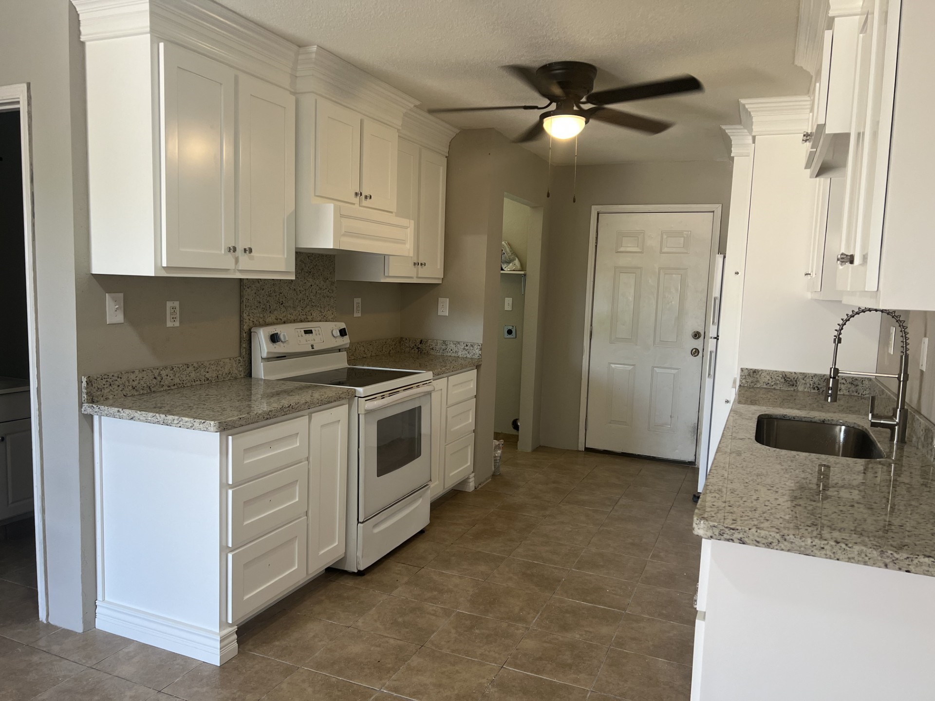 3272 Tesoro Loop Eagle Pass TX 78852