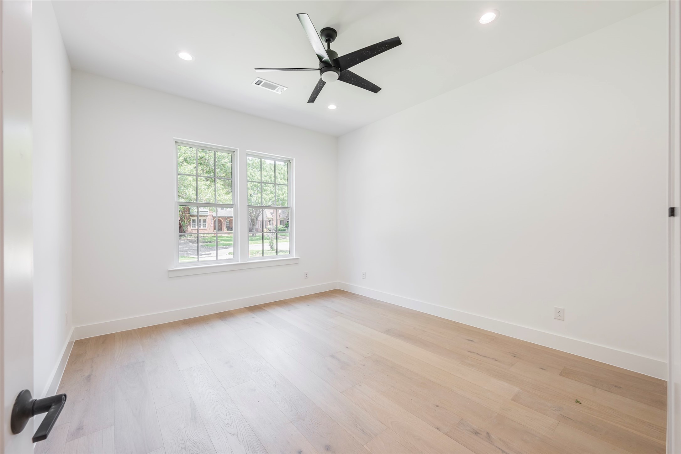 5710 Vanderbilt Avenue Dallas TX 75206