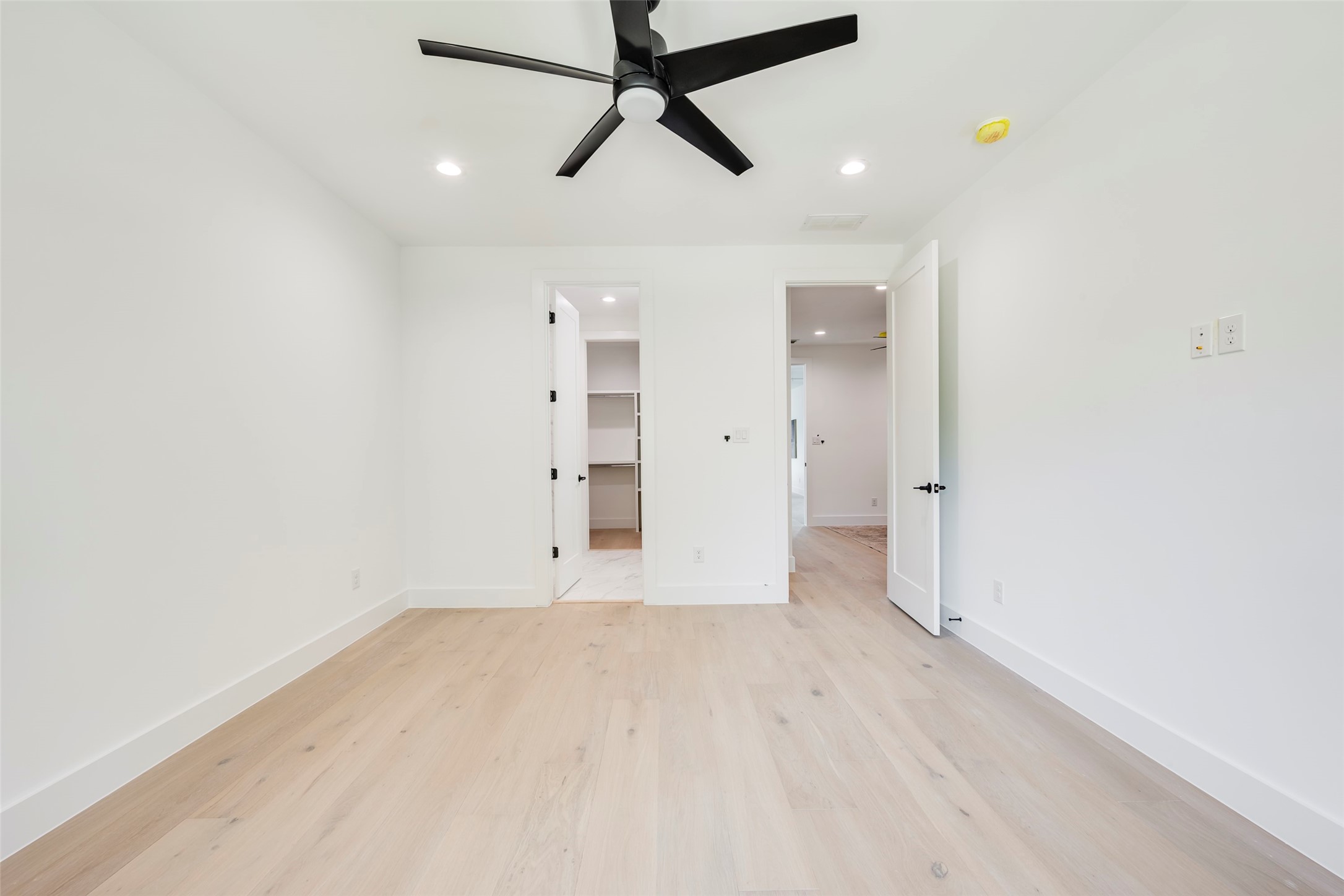 5710 Vanderbilt Avenue Dallas TX 75206