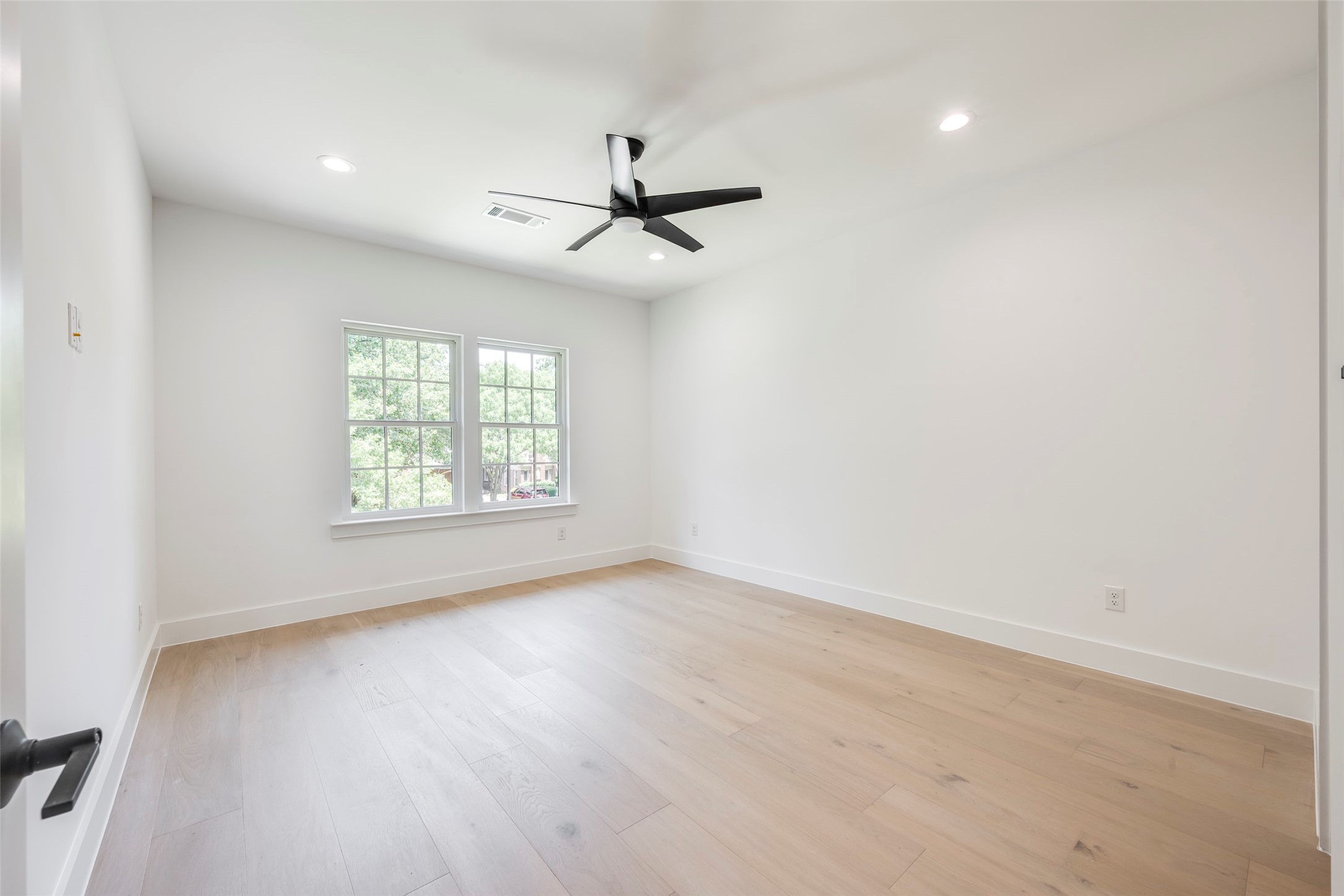 5710 Vanderbilt Avenue Dallas TX 75206