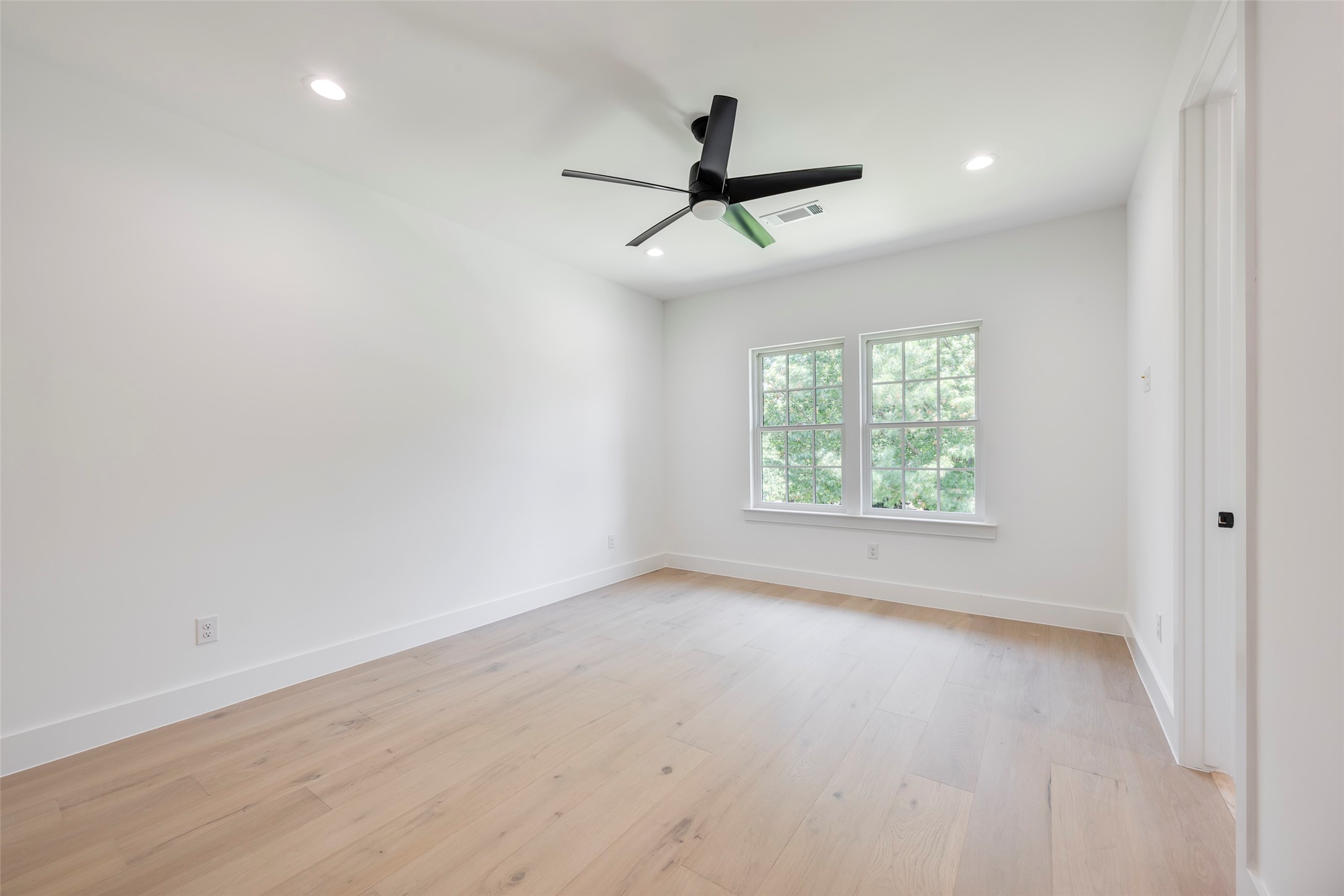5710 Vanderbilt Avenue Dallas TX 75206