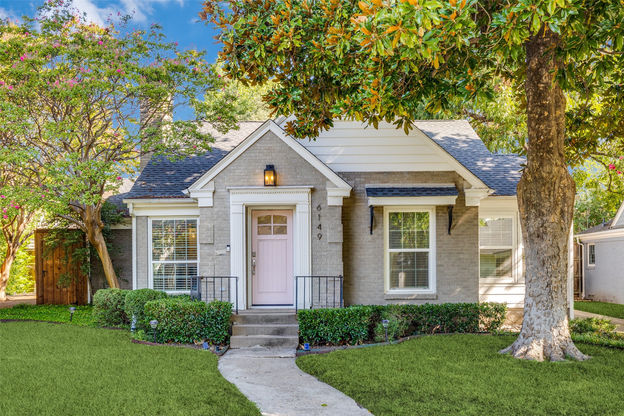 6149 Kenwood Avenue Dallas TX 75214
