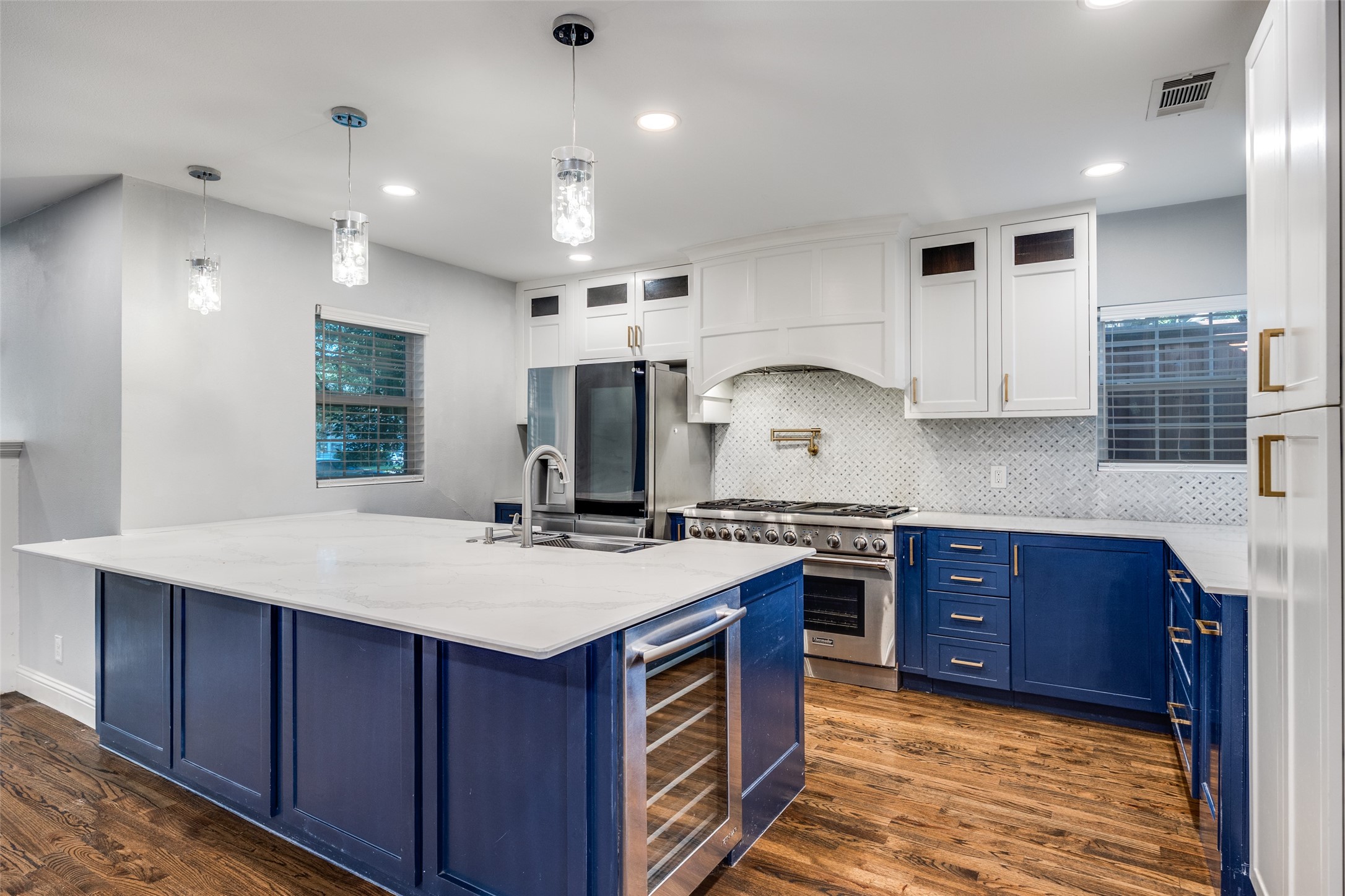 6149 Kenwood Avenue Dallas TX 75214