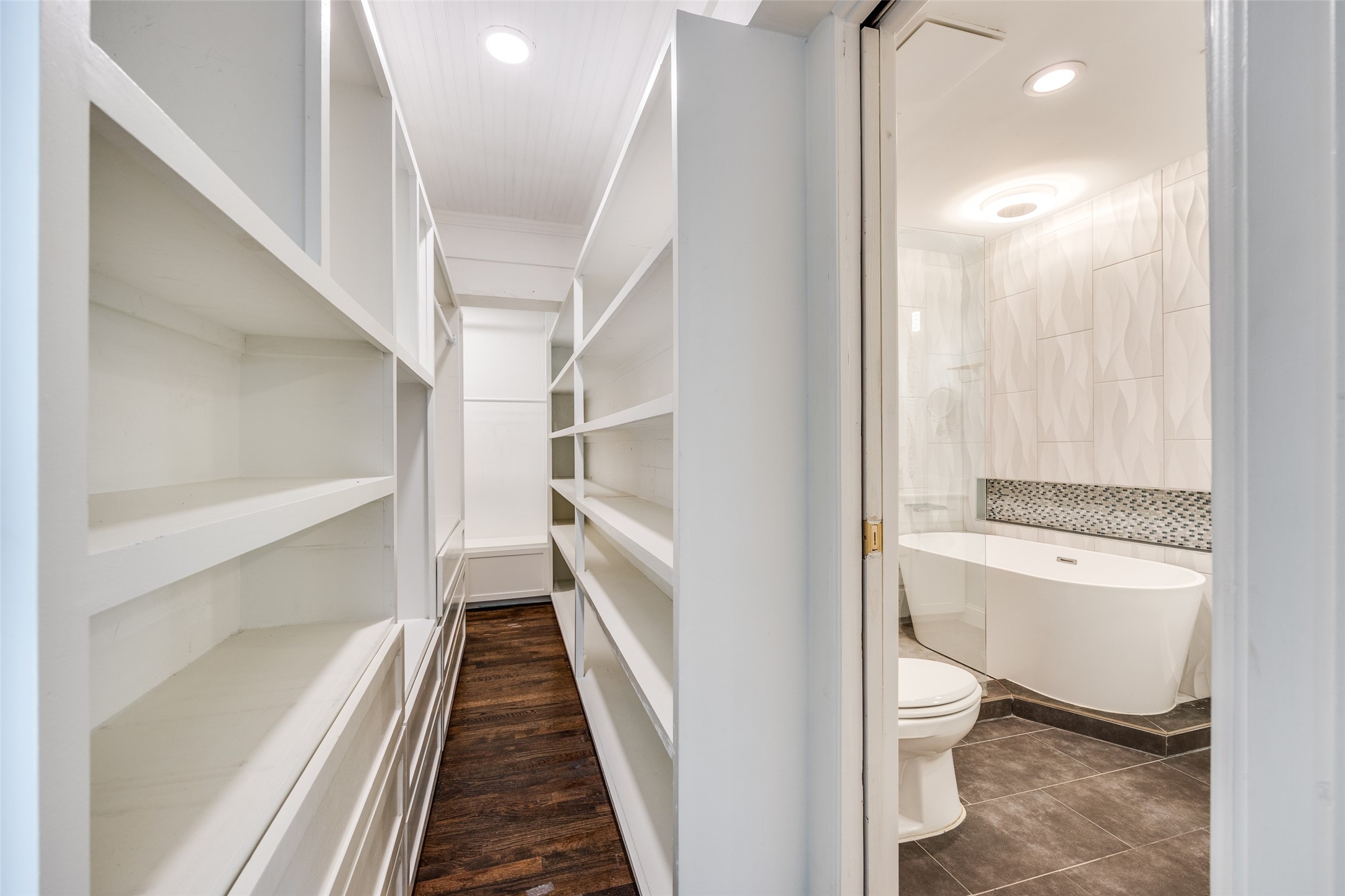 6149 Kenwood Avenue Dallas TX 75214