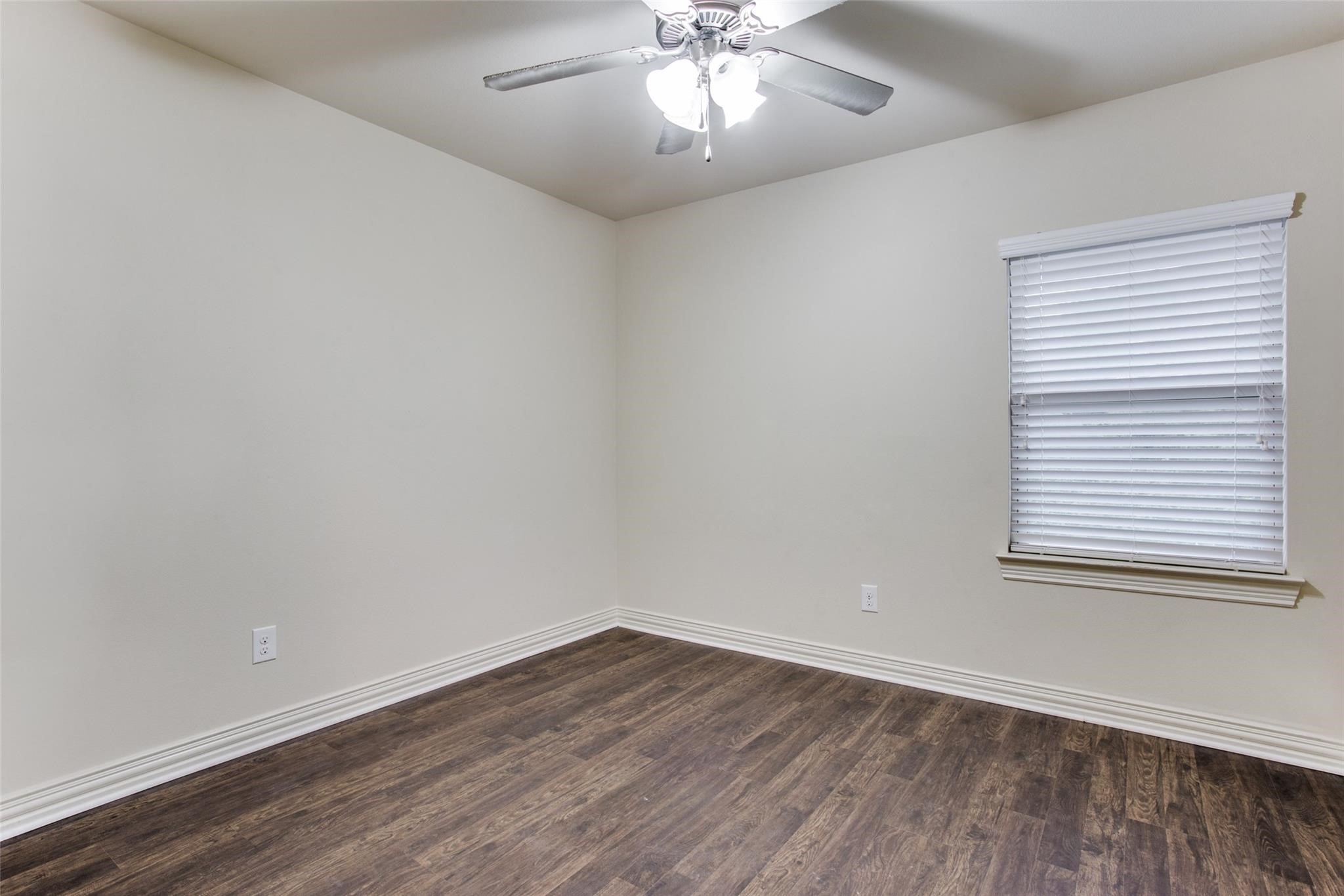 1809 Evergreen Court Grapevine TX 76051