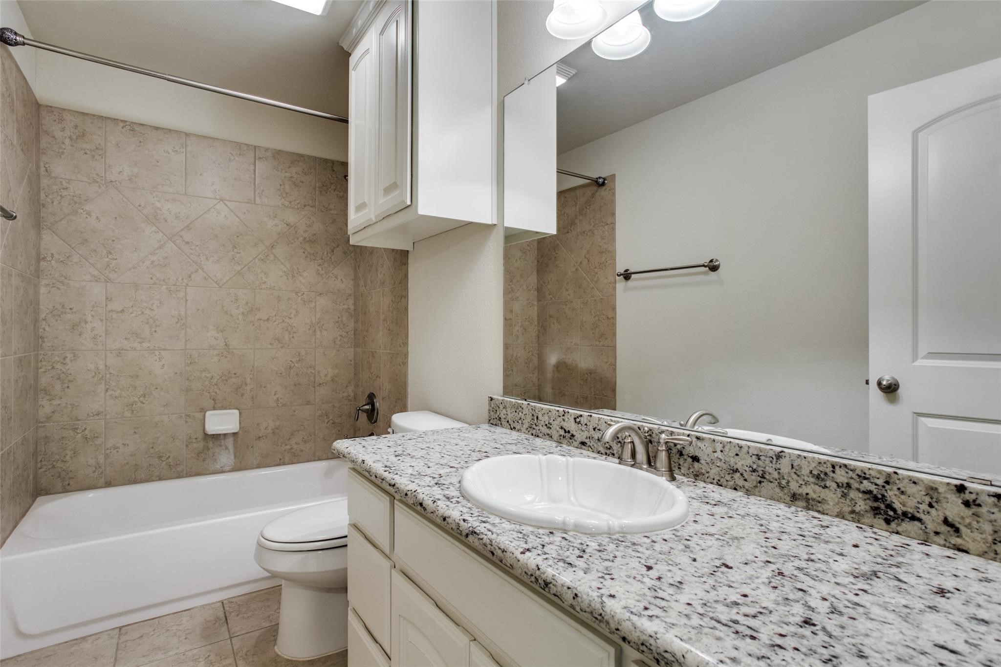 1809 Evergreen Court Grapevine TX 76051