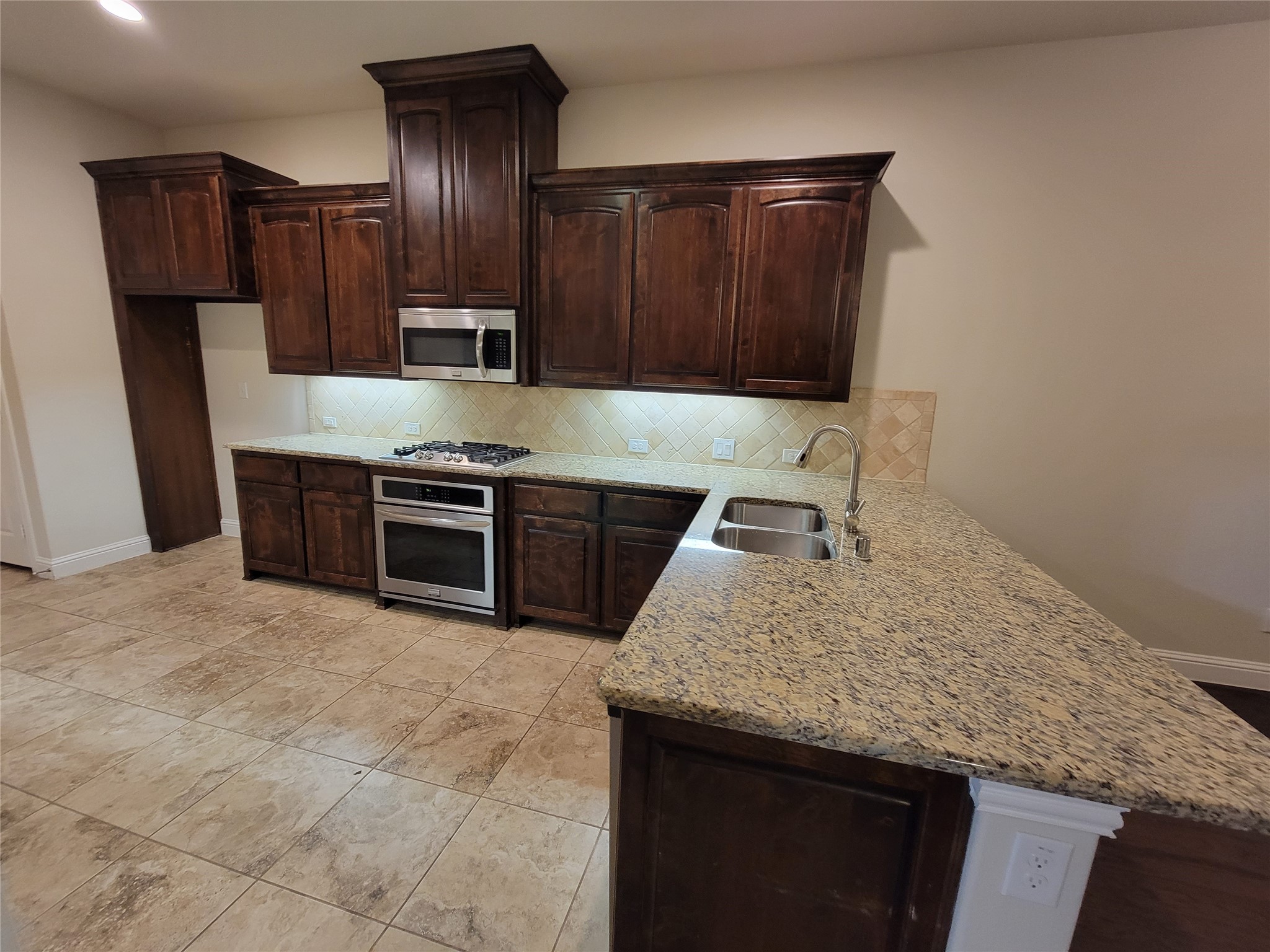 4667A Rhett Lane Carrollton TX 75010
