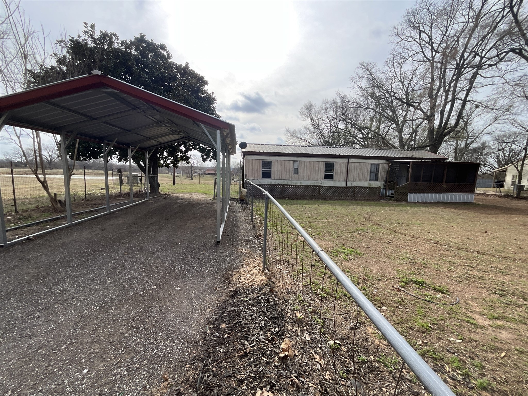1053 Vz County Road 1927 Edgewood TX 75117