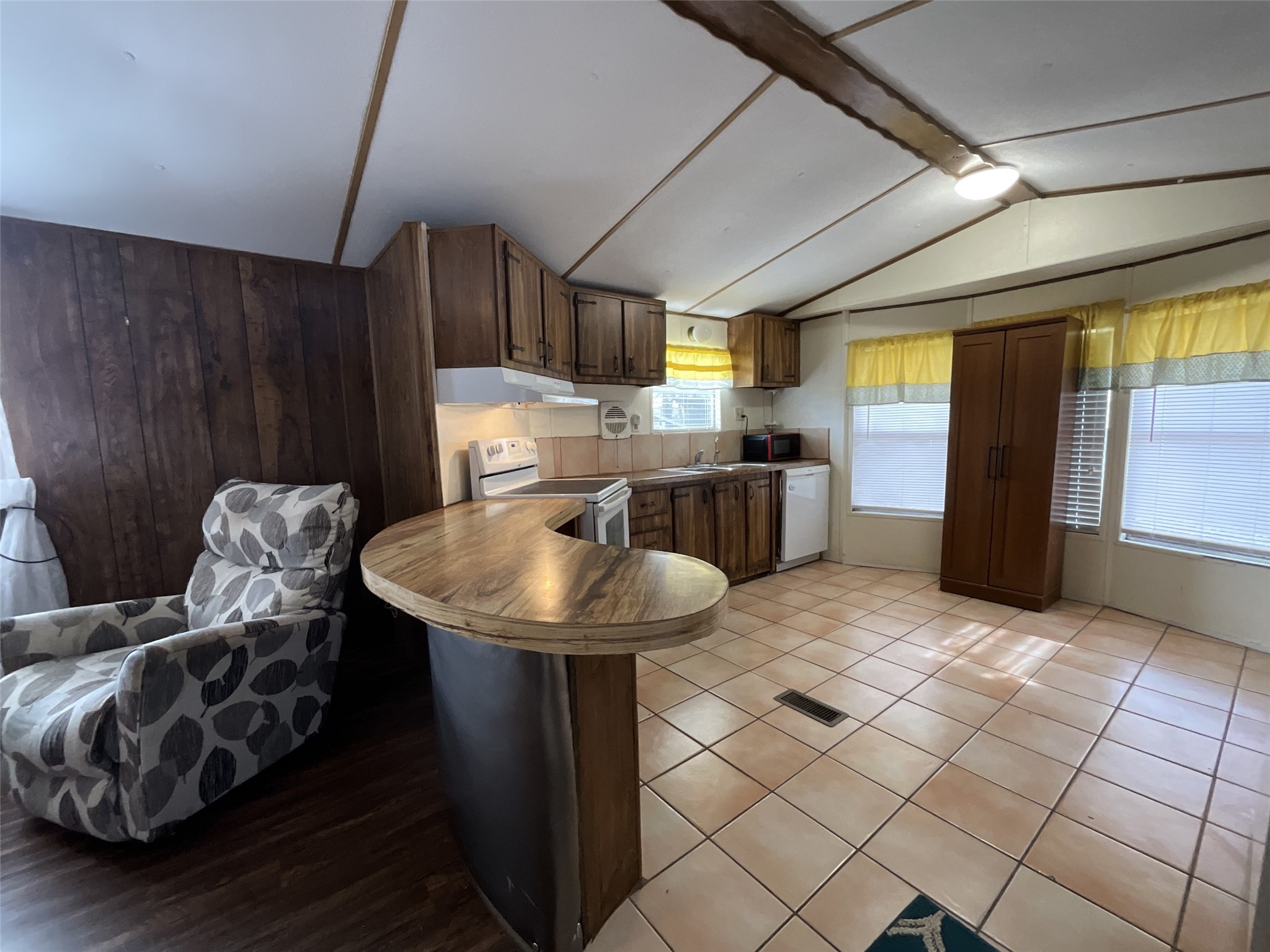 1053 Vz County Road 1927 Edgewood TX 75117