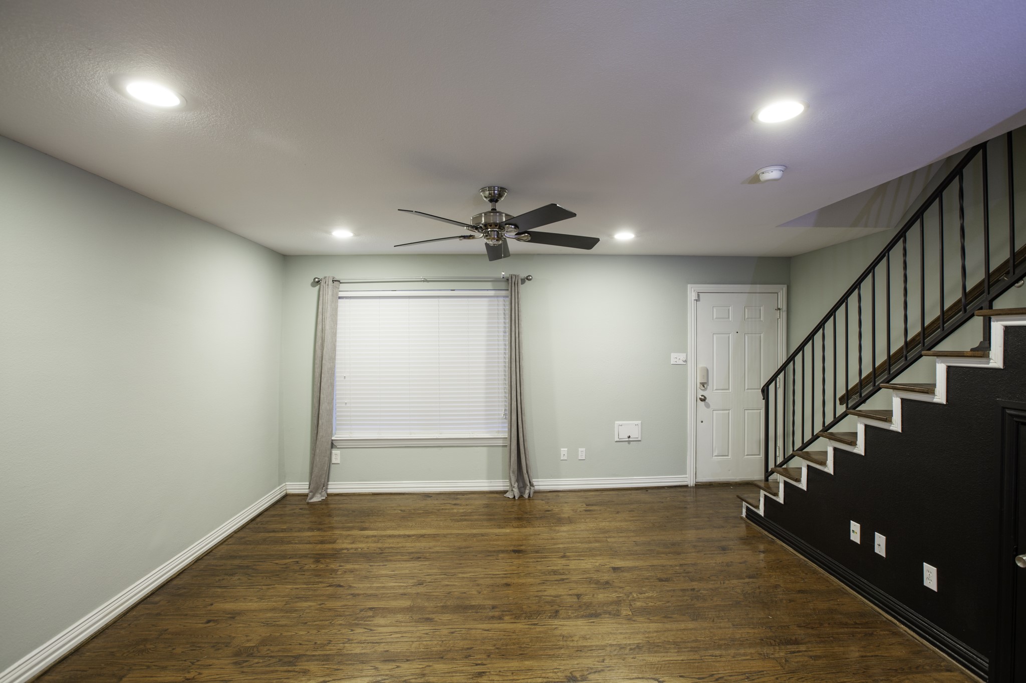 4741 Bradford Drive Dallas TX 75219