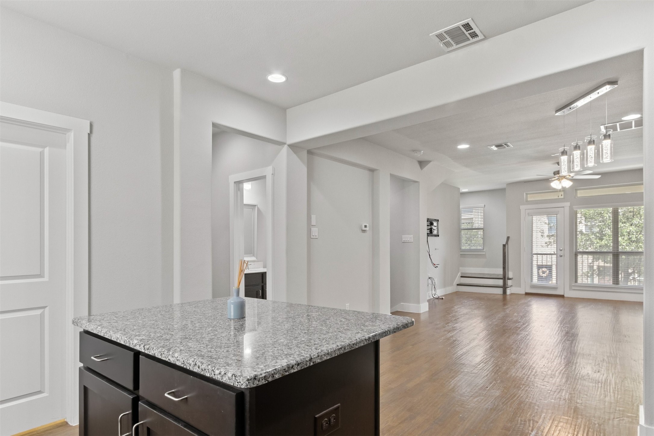 1304 Palm Canyon Drive Dallas TX 75204