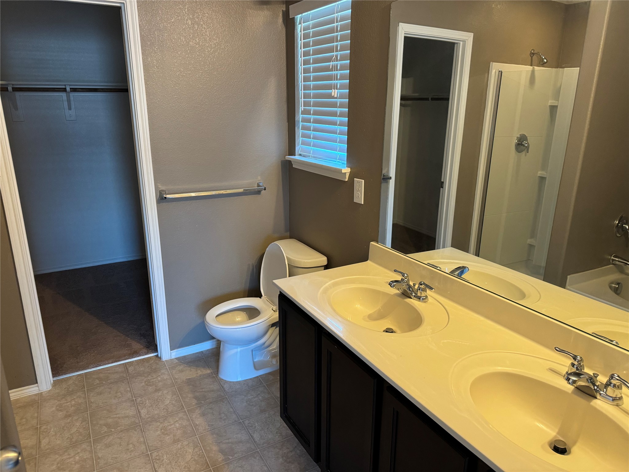 805 Underhill Drive Arlington TX 76002