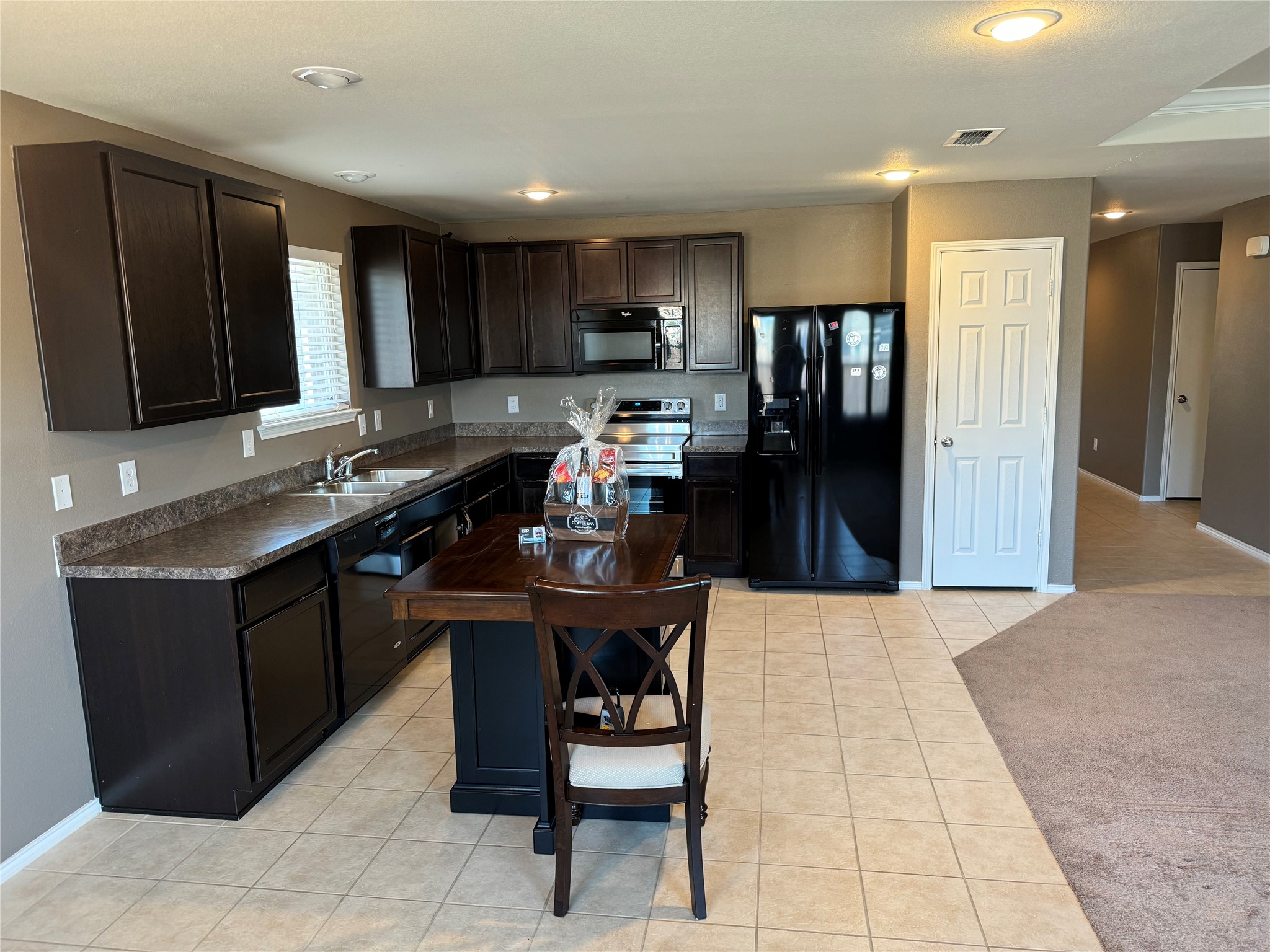 805 Underhill Drive Arlington TX 76002