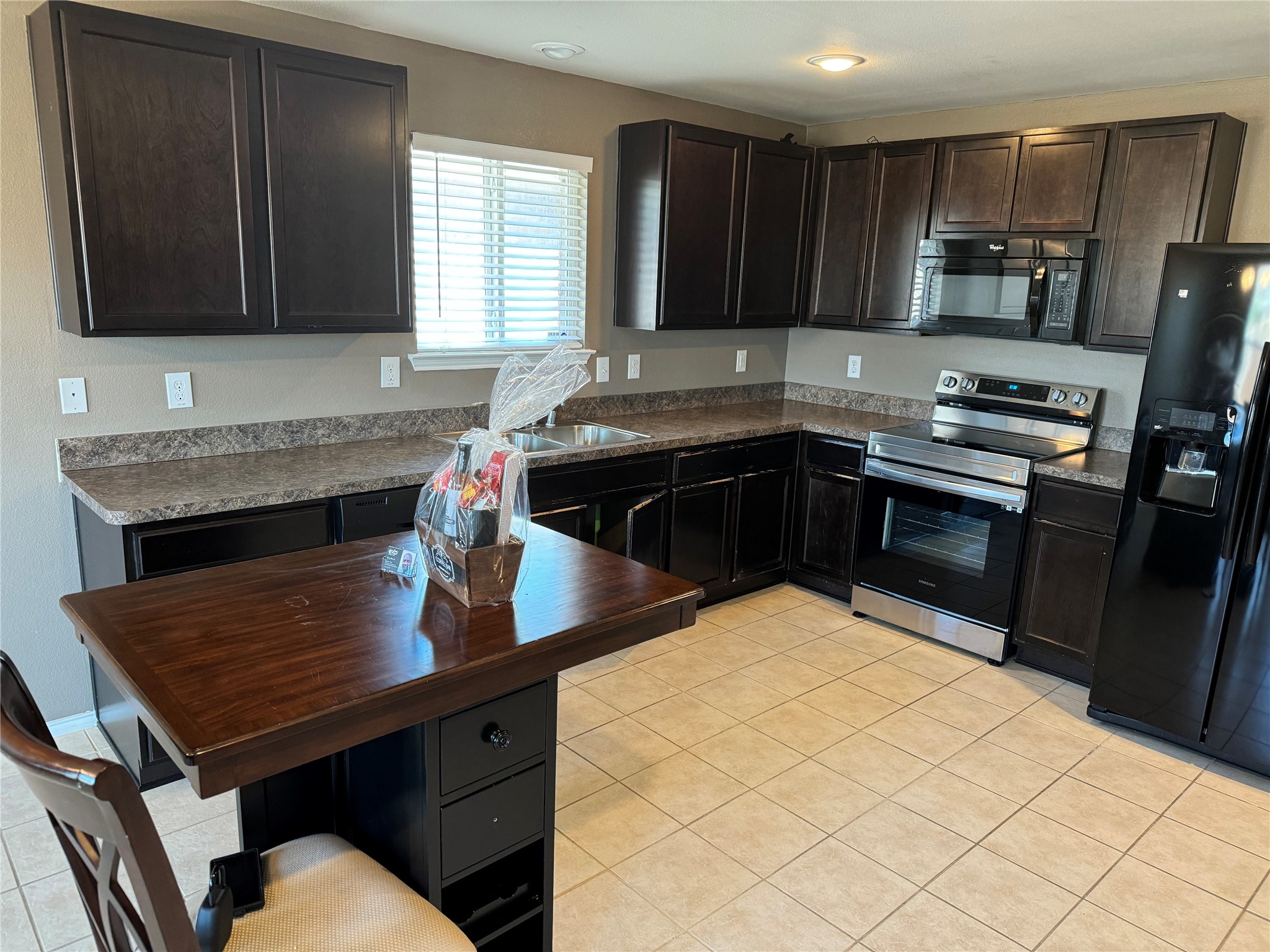 805 Underhill Drive Arlington TX 76002