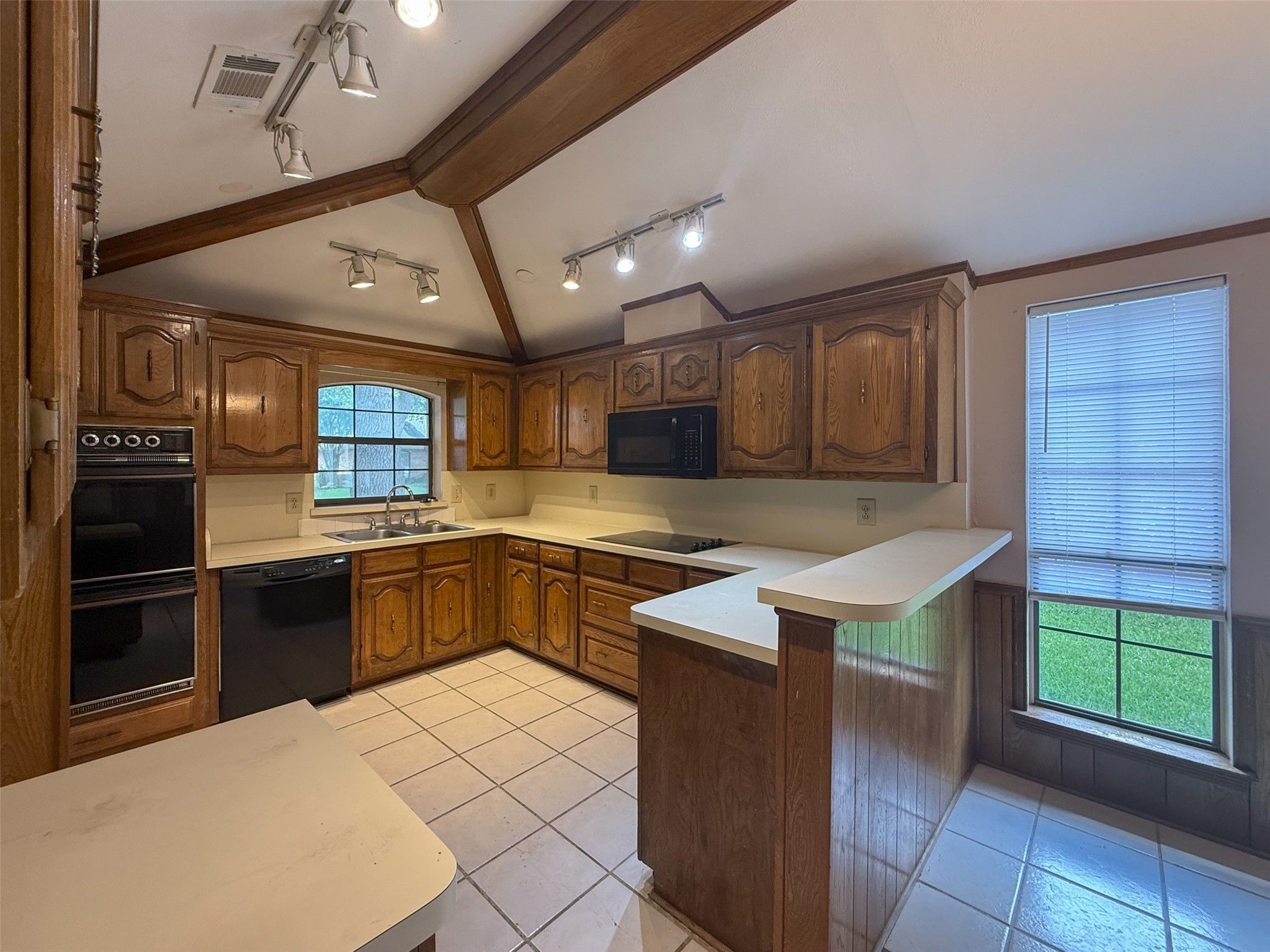 6643 Garlinghouse Lane Dallas TX 75252