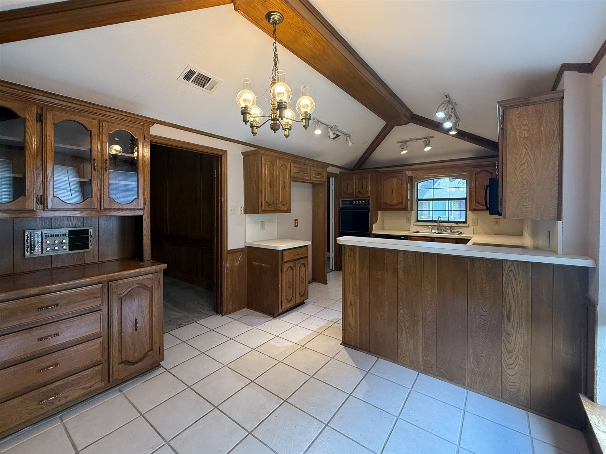 6643 Garlinghouse Lane Dallas TX 75252
