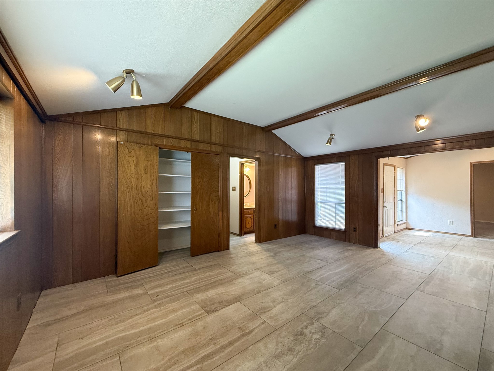 6643 Garlinghouse Lane Dallas TX 75252